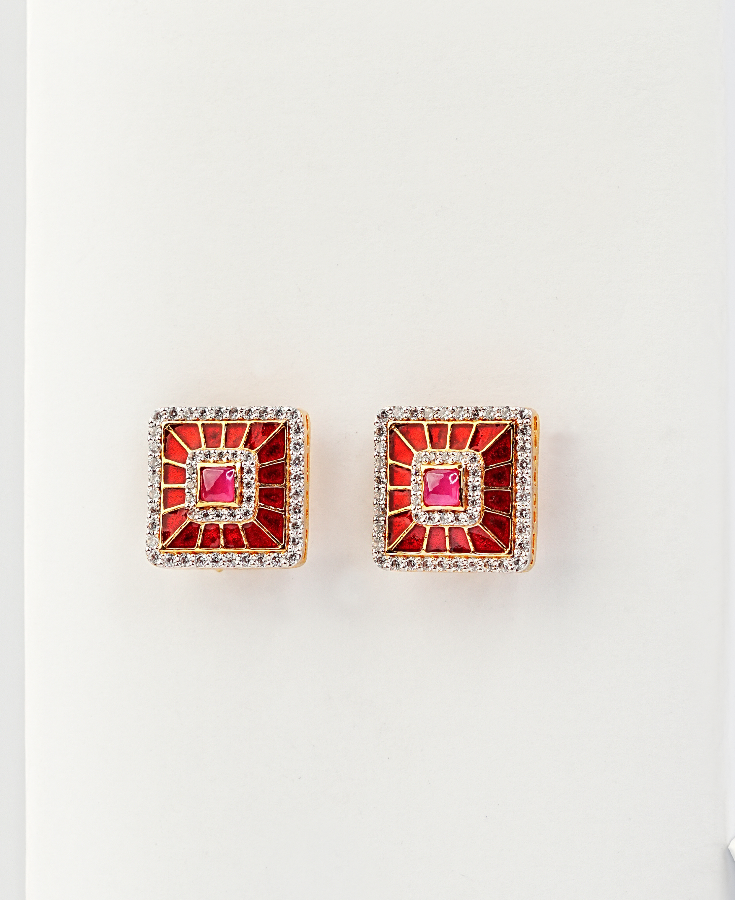 Surkh Mahal Tops