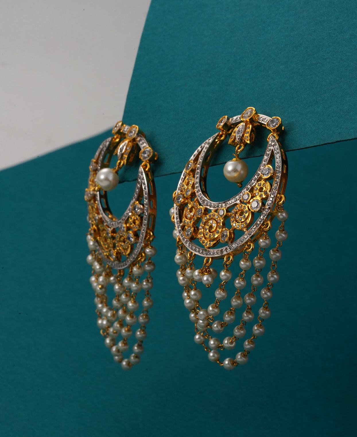 Zircon Lari Strung Bali