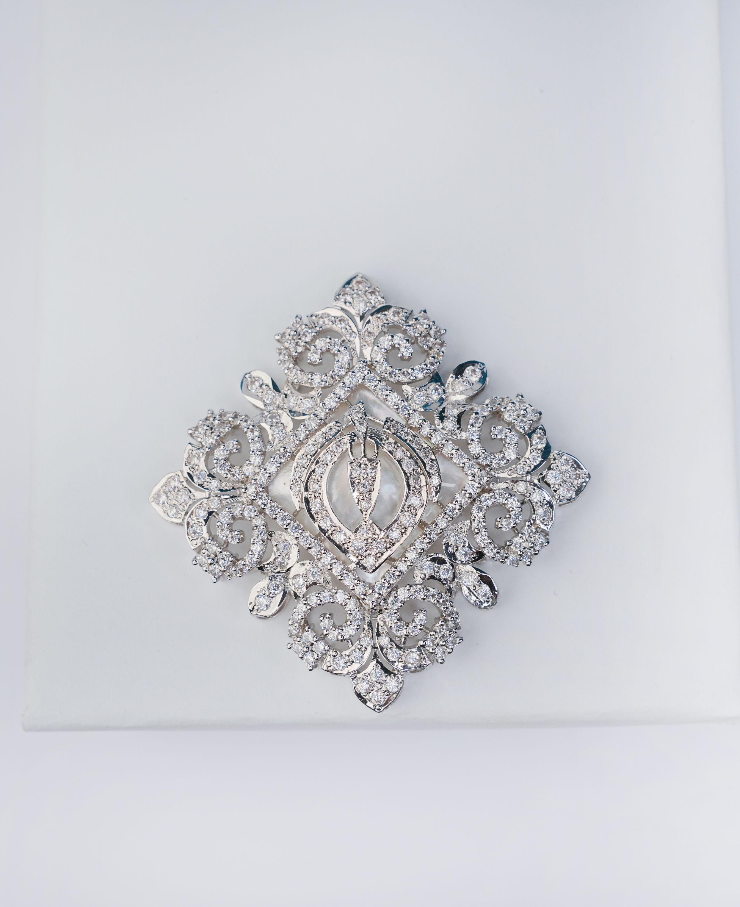 Noor-e-Ilahi Pendant 2