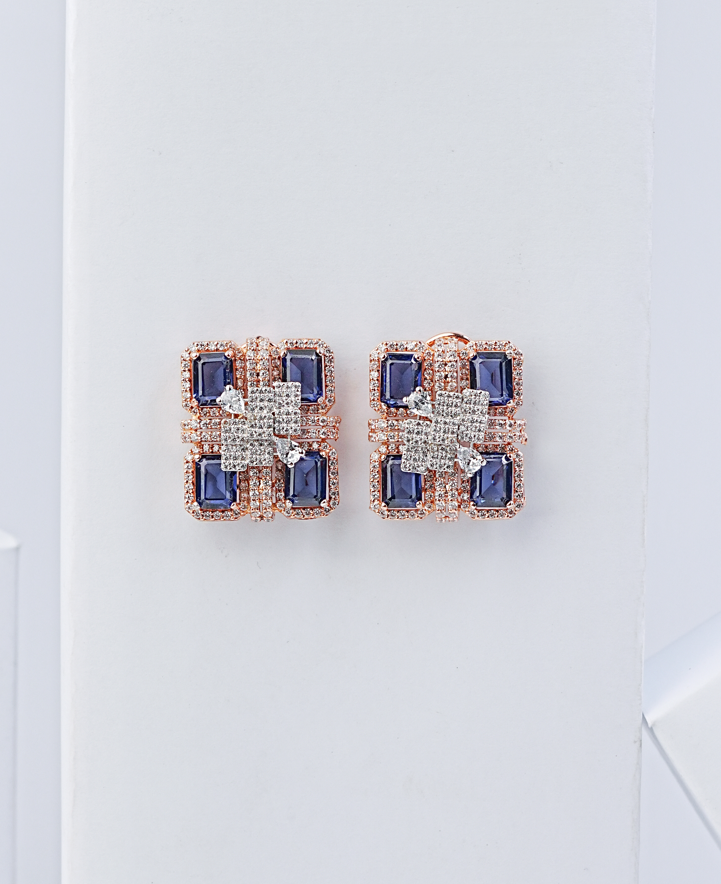 Tanzanite Mosaic Tops