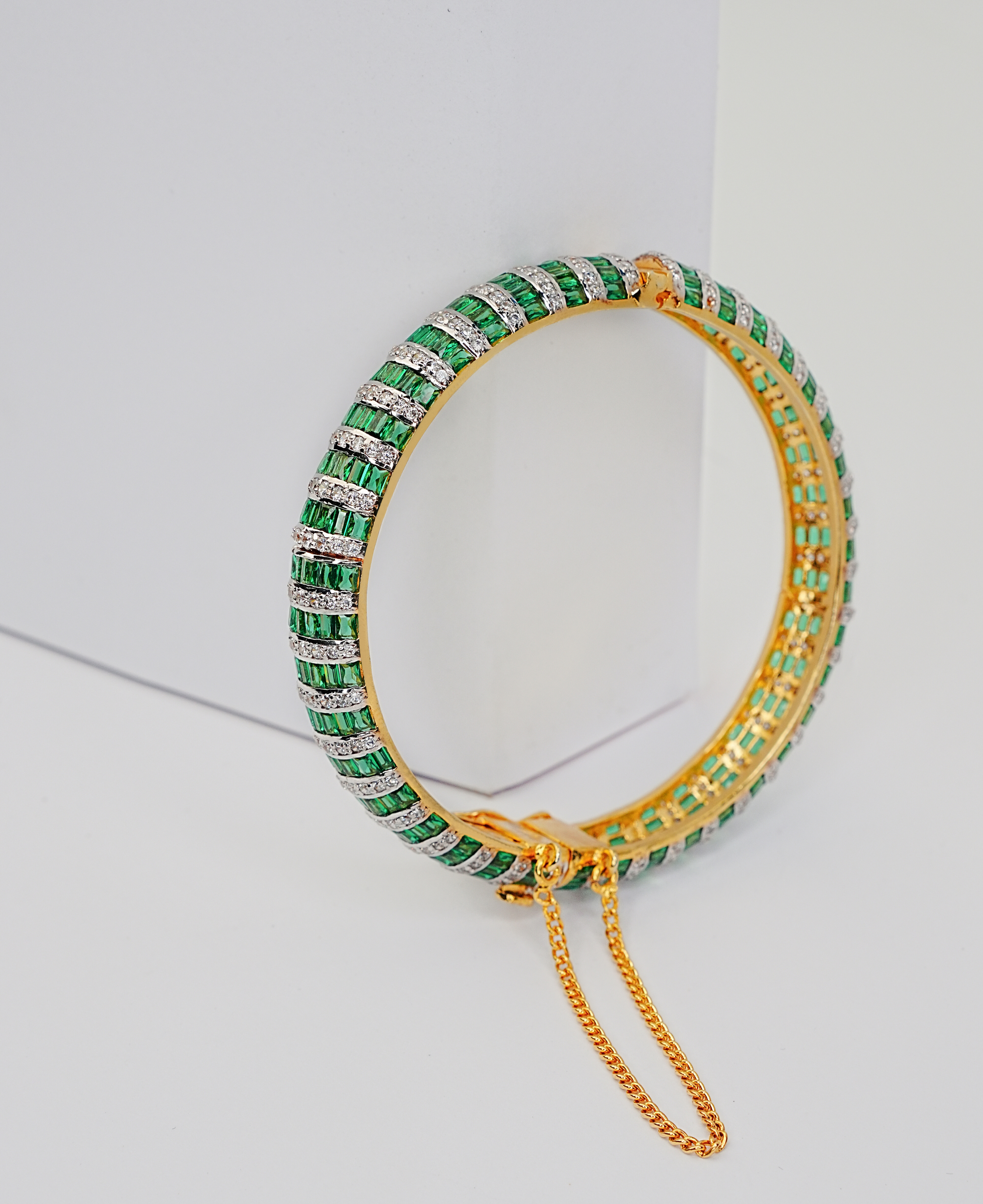Emerald Channel Baguette Kara