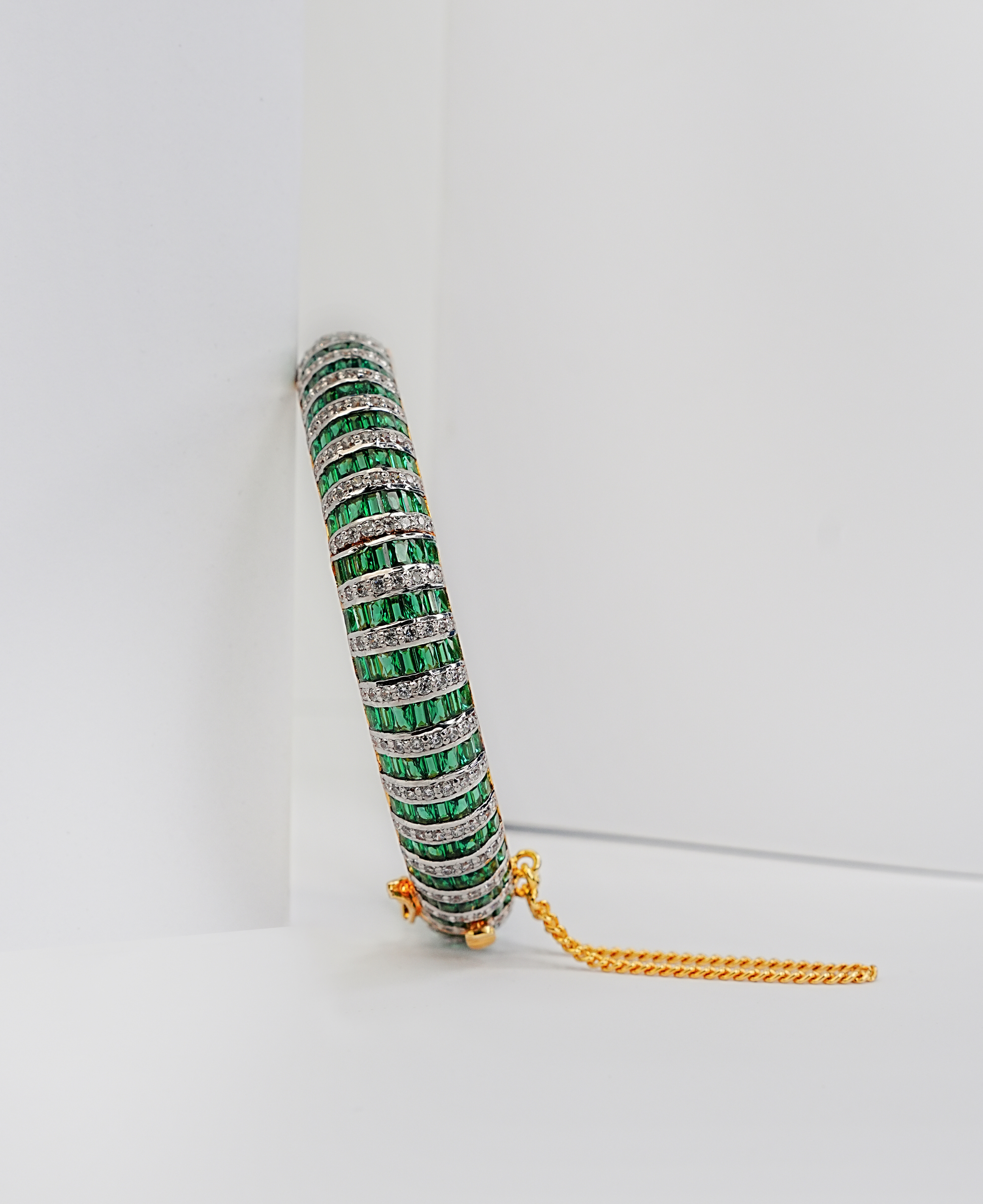 Emerald Channel Baguette Kara