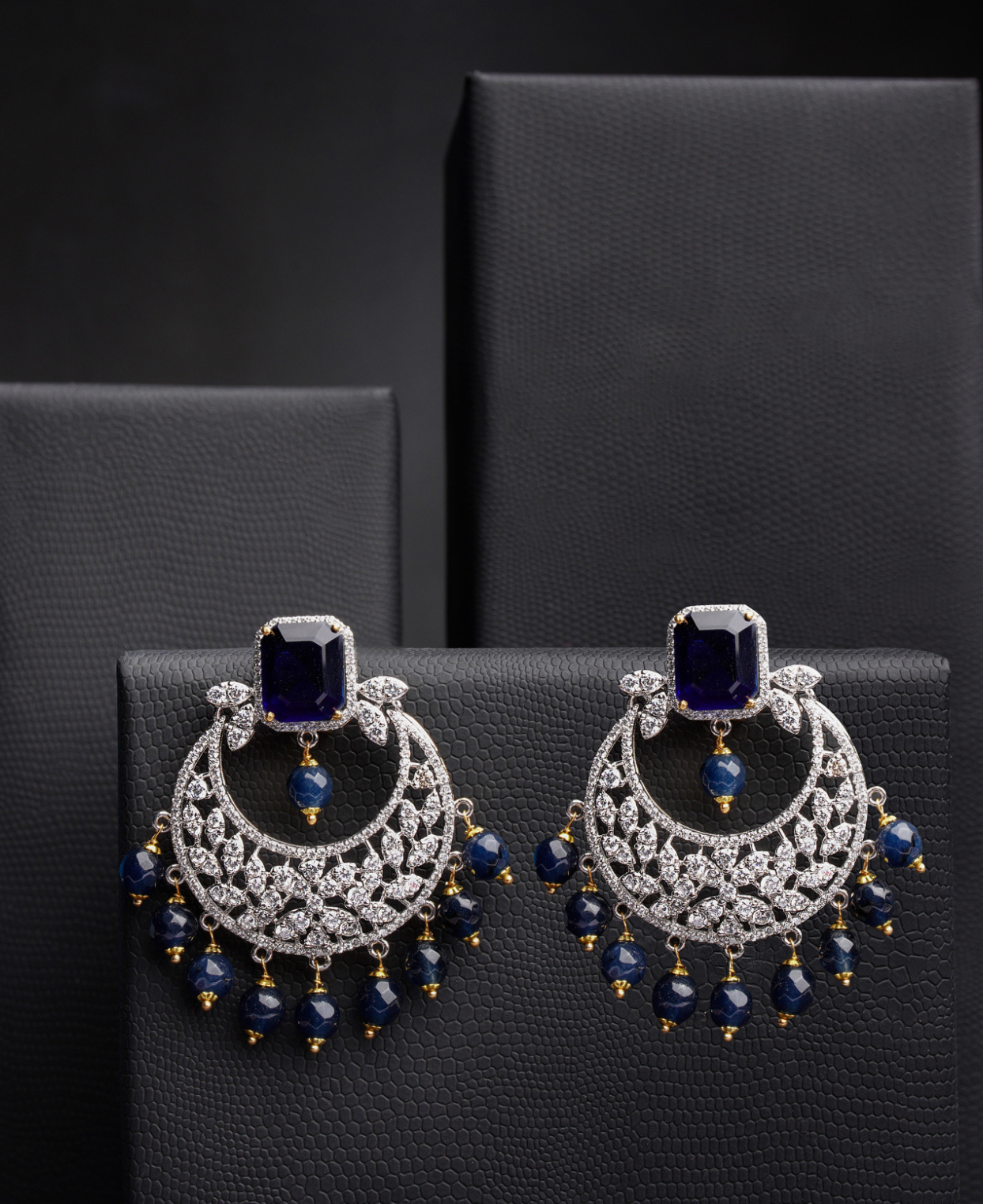 Midnight Blue Moon Bali