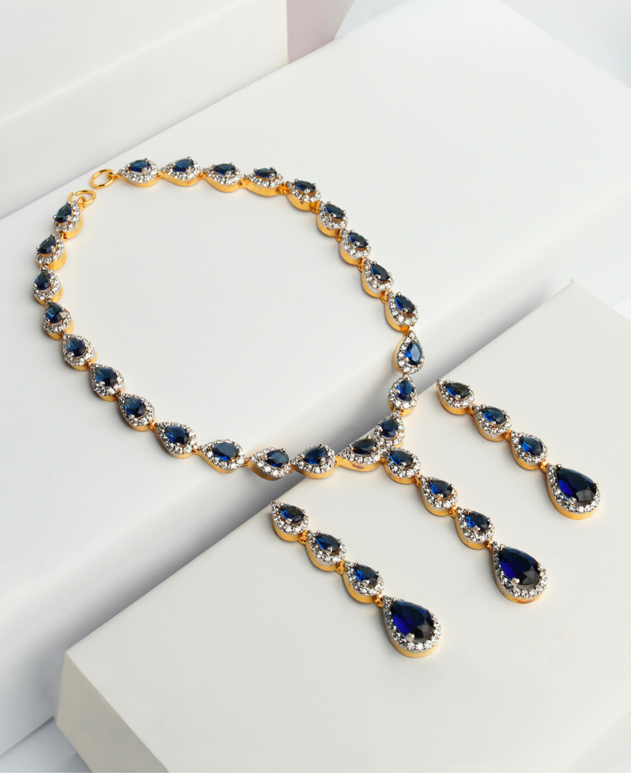 Sapphire Palli Set