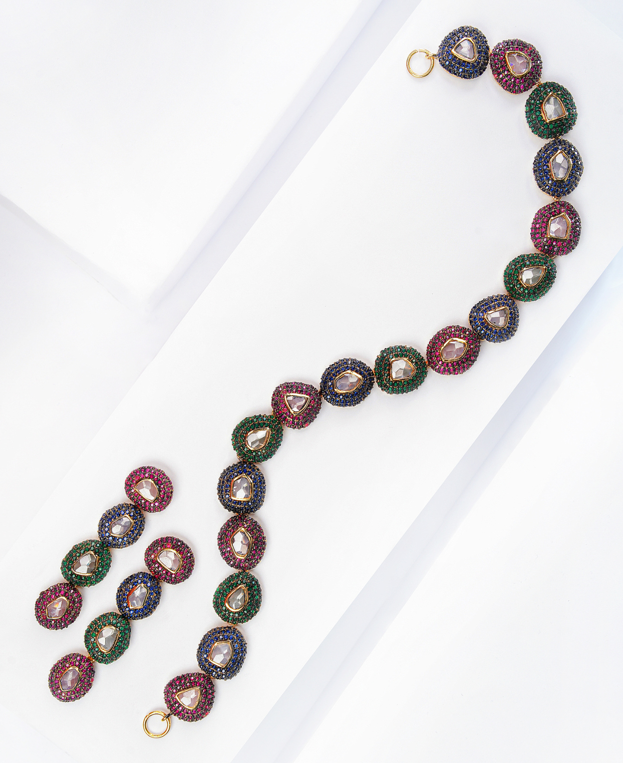 Tri Color Palli