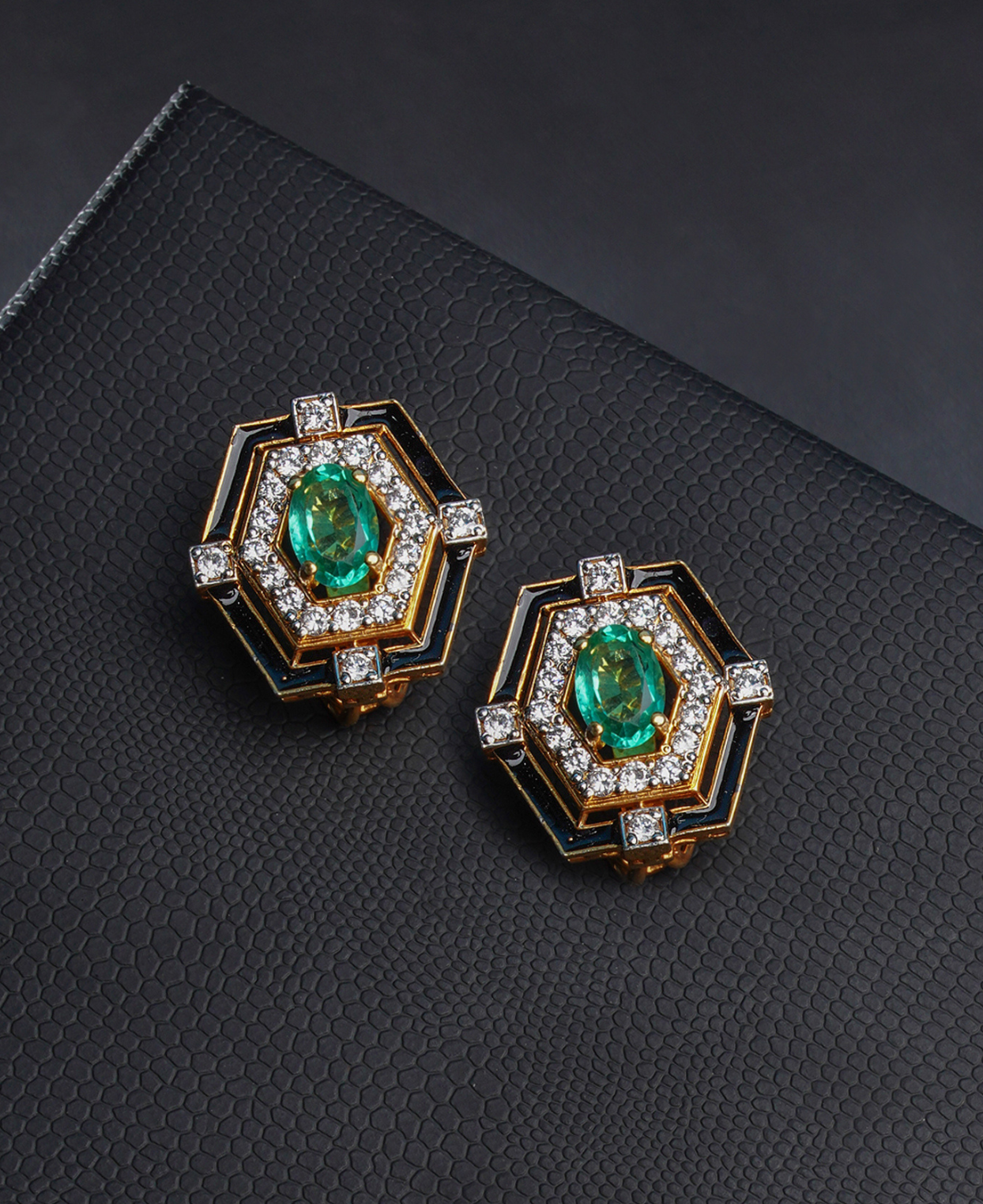 Zrc Hexa Green & Meena tops