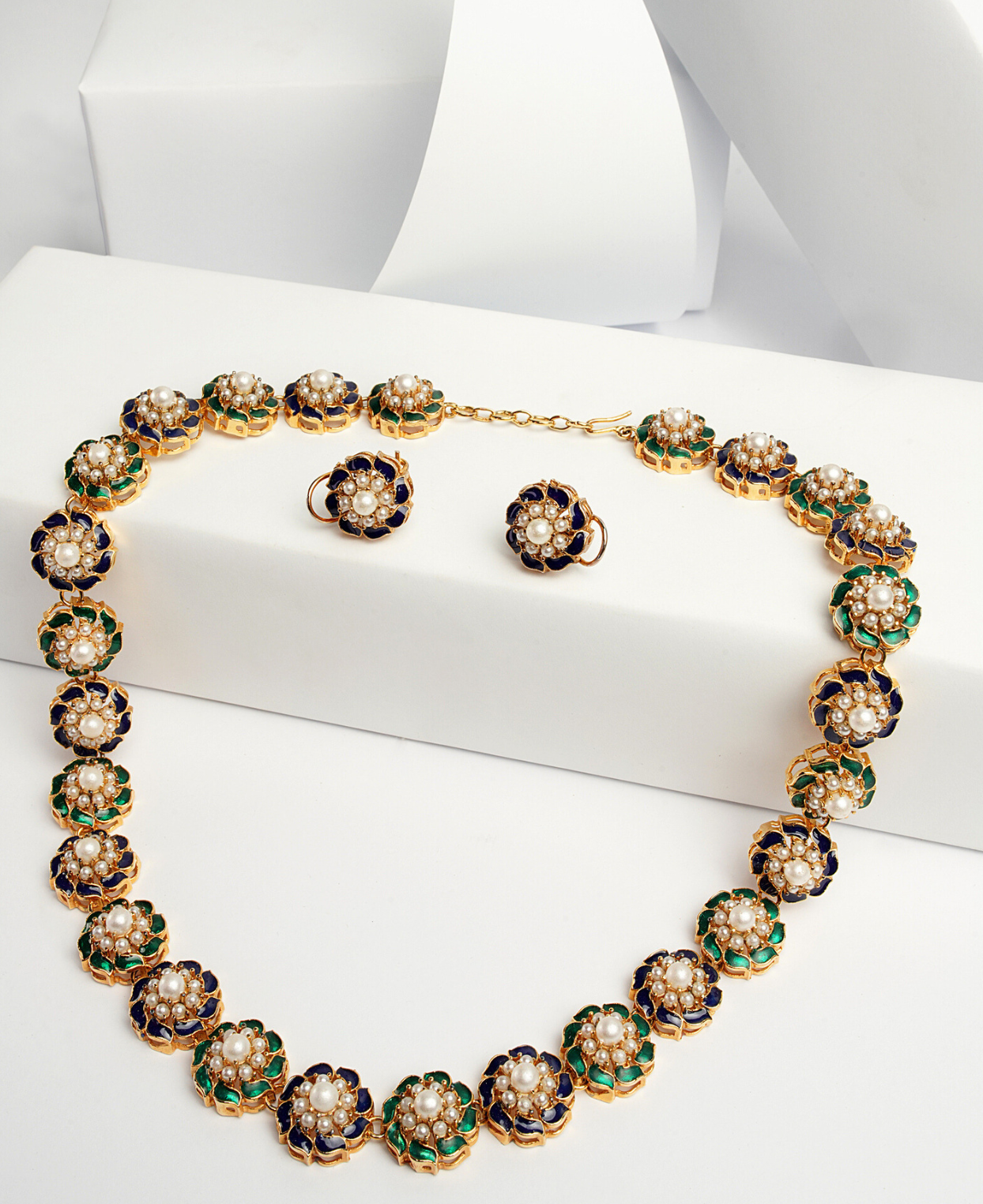 Pearl Green & Blue Enamel Maala