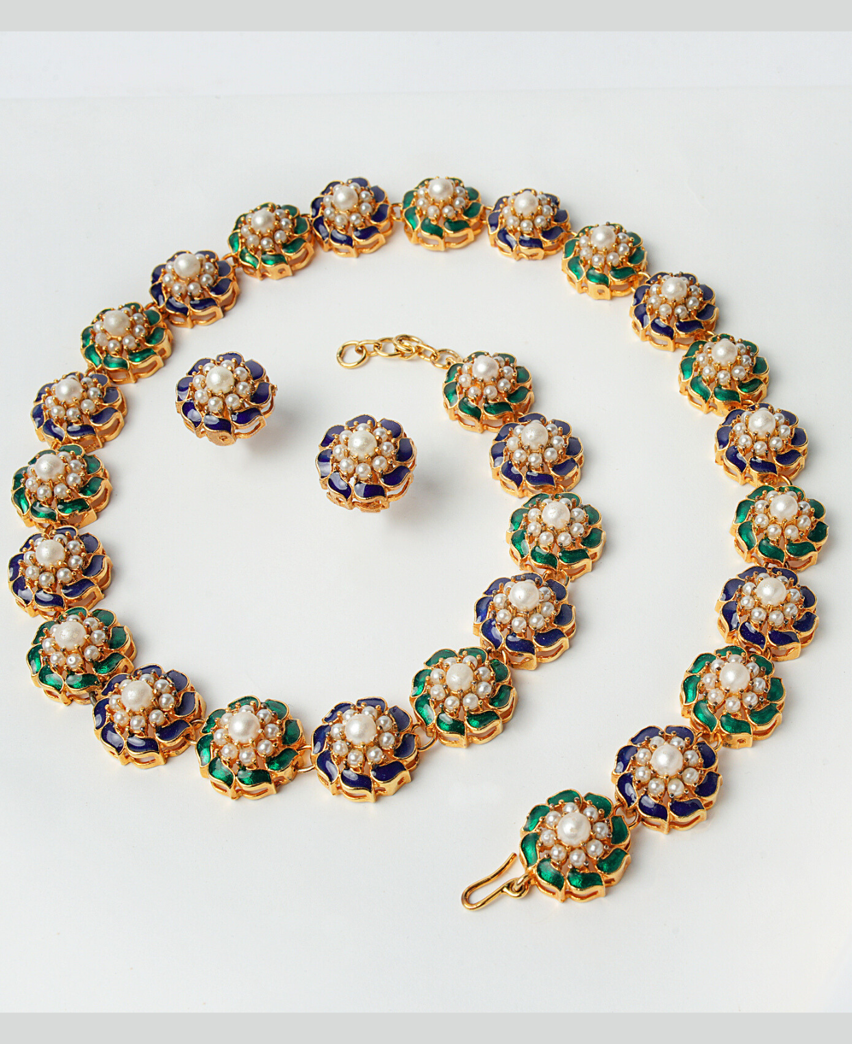 Pearl Green & Blue Enamel Maala