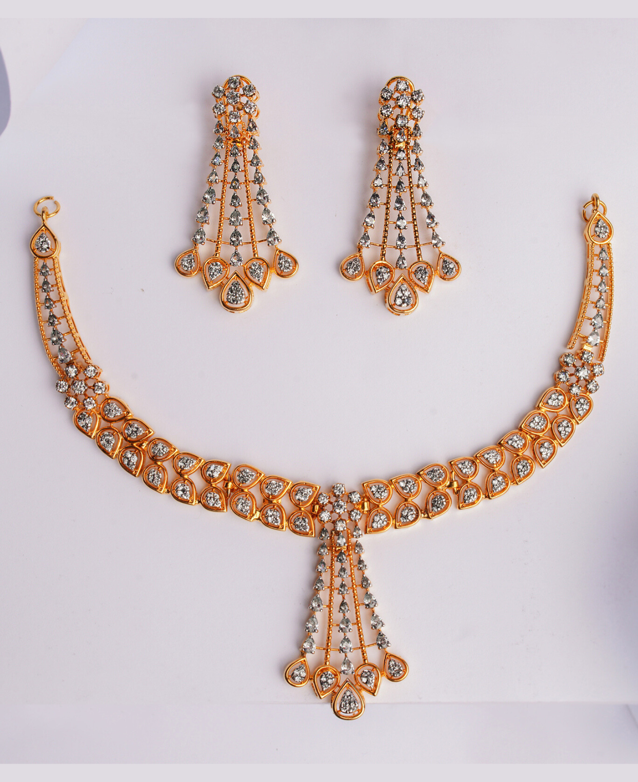 Gold Bezel Zircon NS