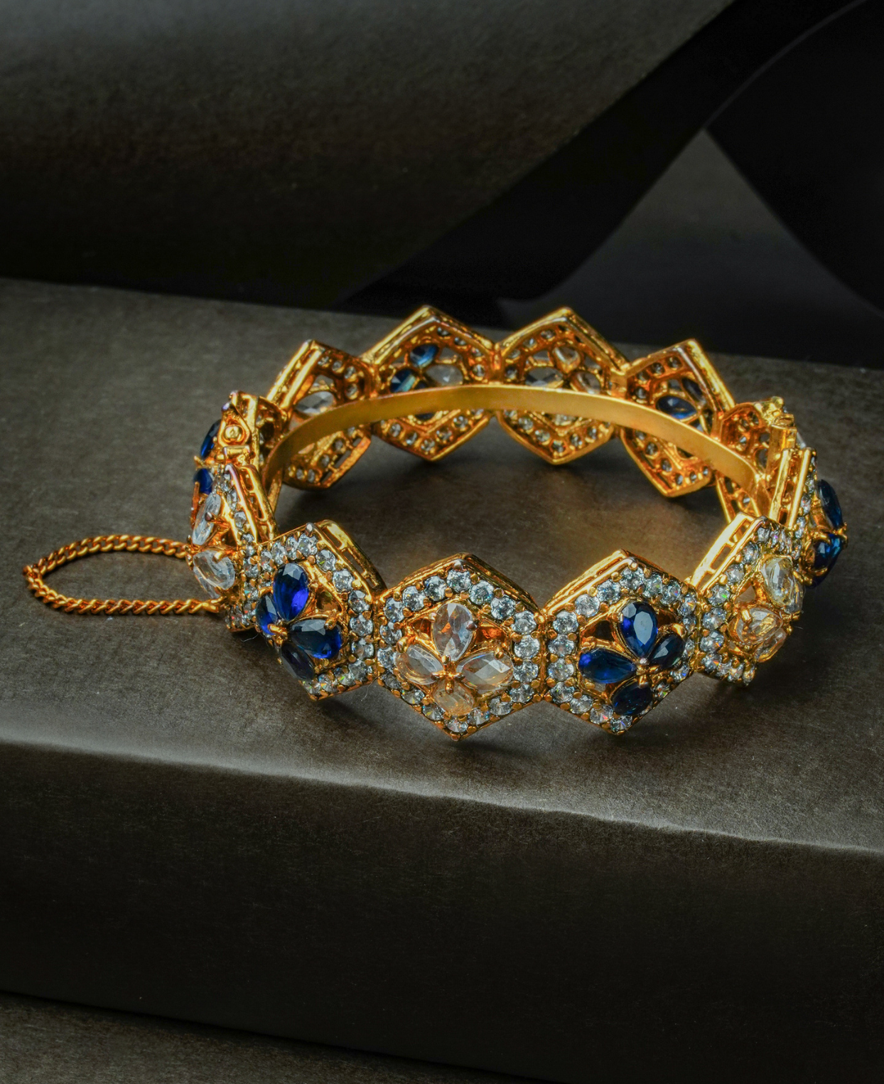 Blue, Grey & Champagne Kara