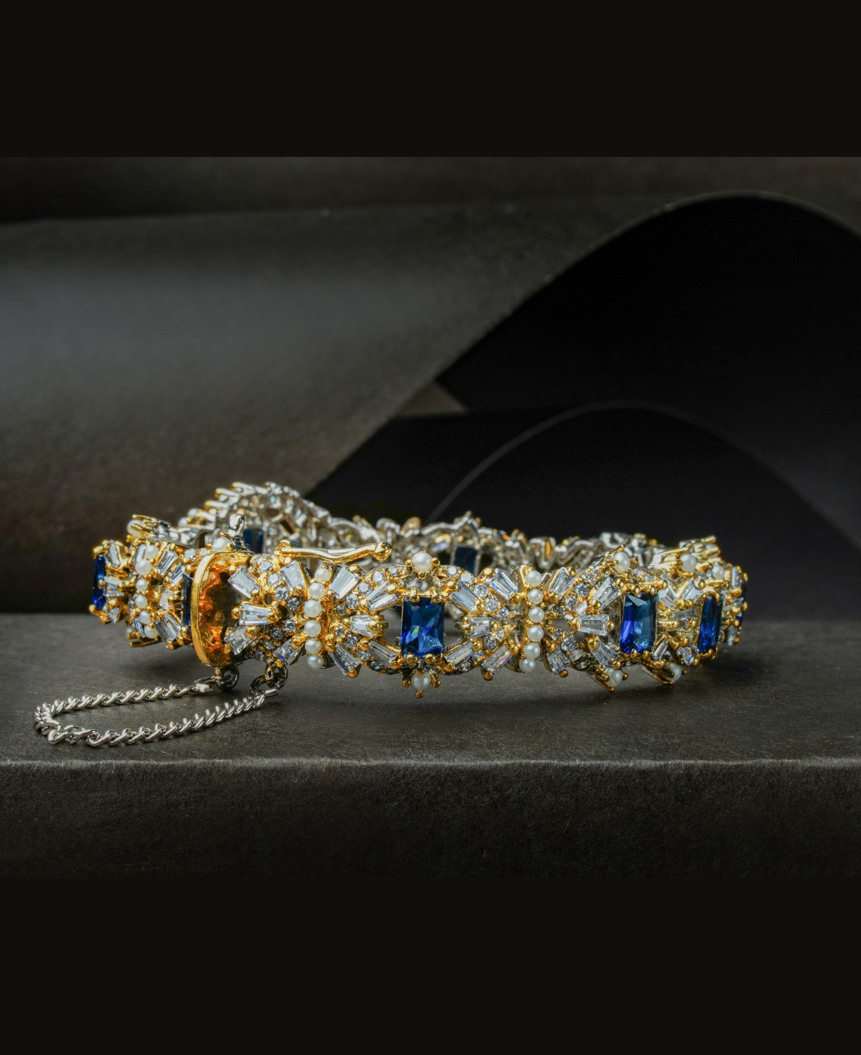 English Blue Traditional Kara