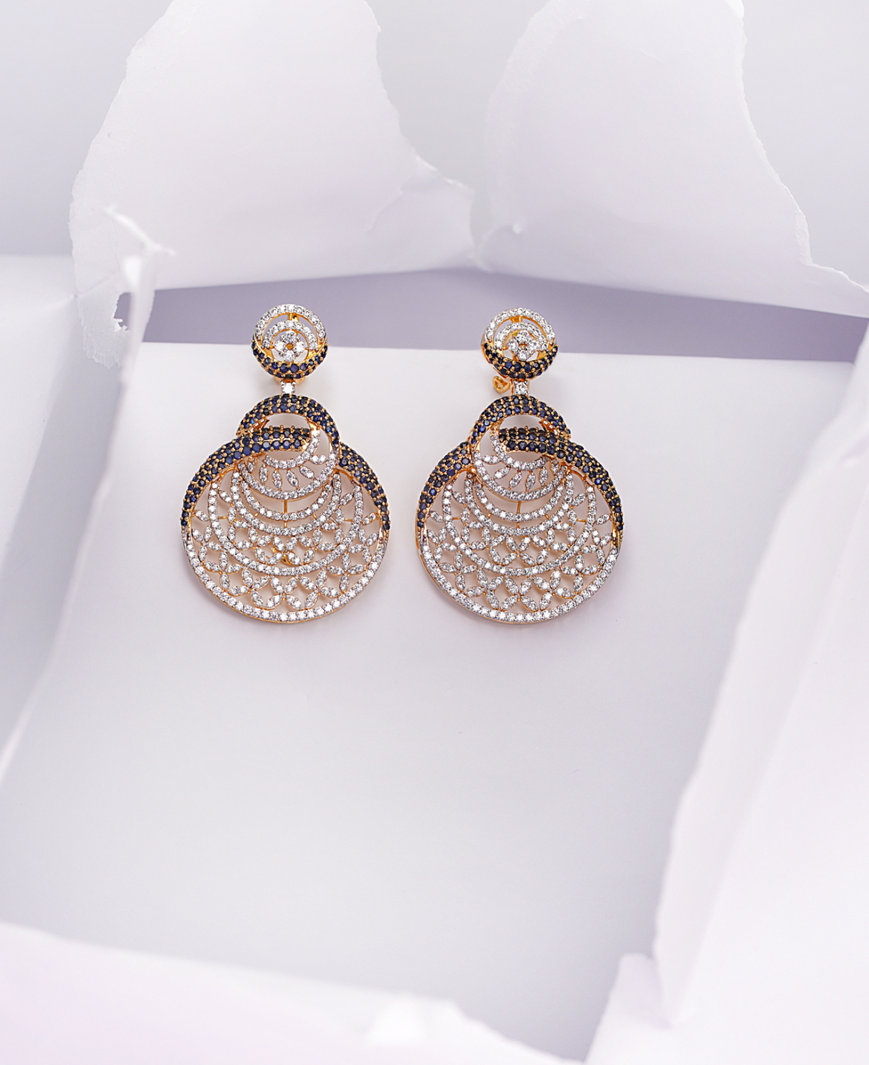 Zircon & BLK Curvy ER