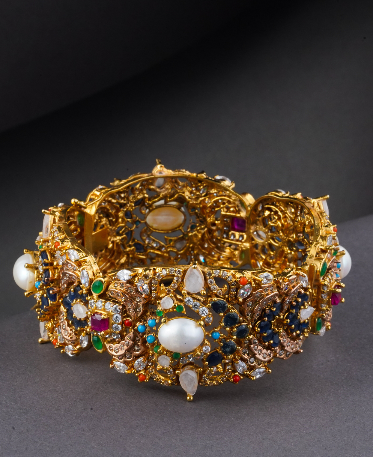 Naurattan Chaura Kara