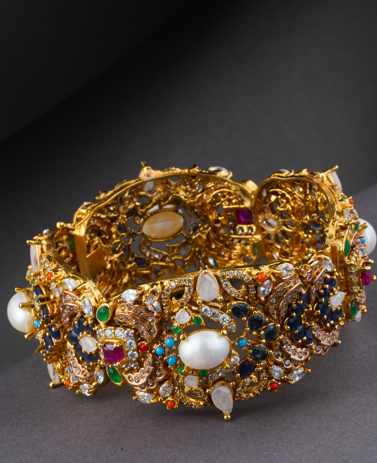 Naurattan Chaura Kara