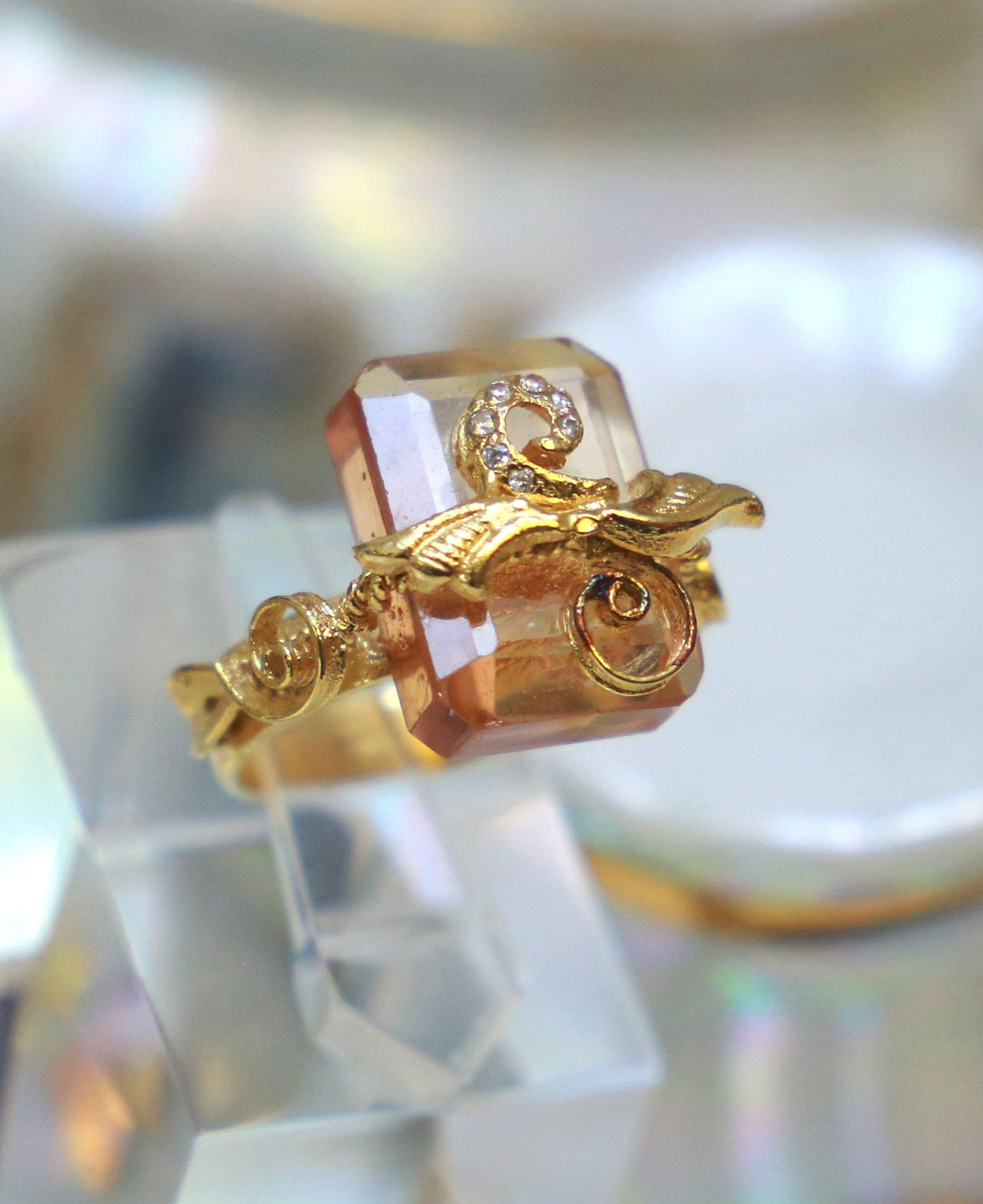 Champagne Chunky twisted wire ring