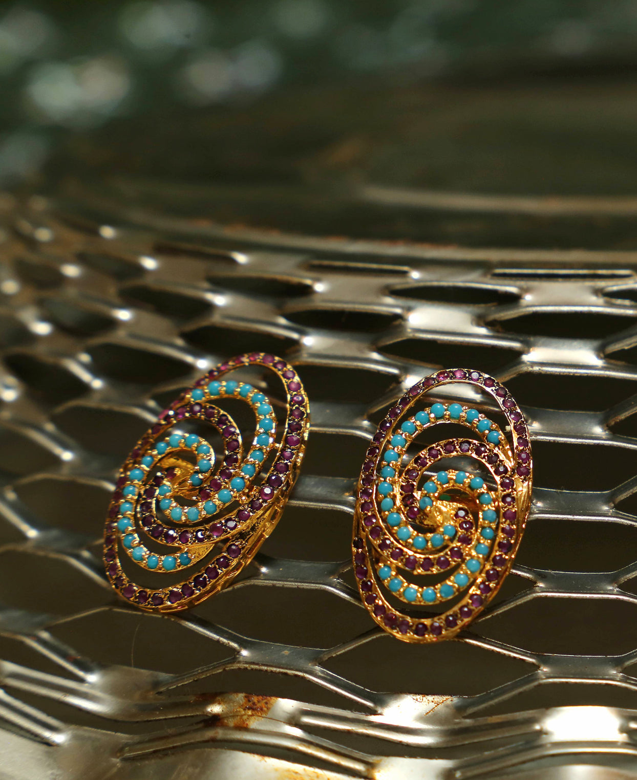 Oval Spiral Feroza and Ruby