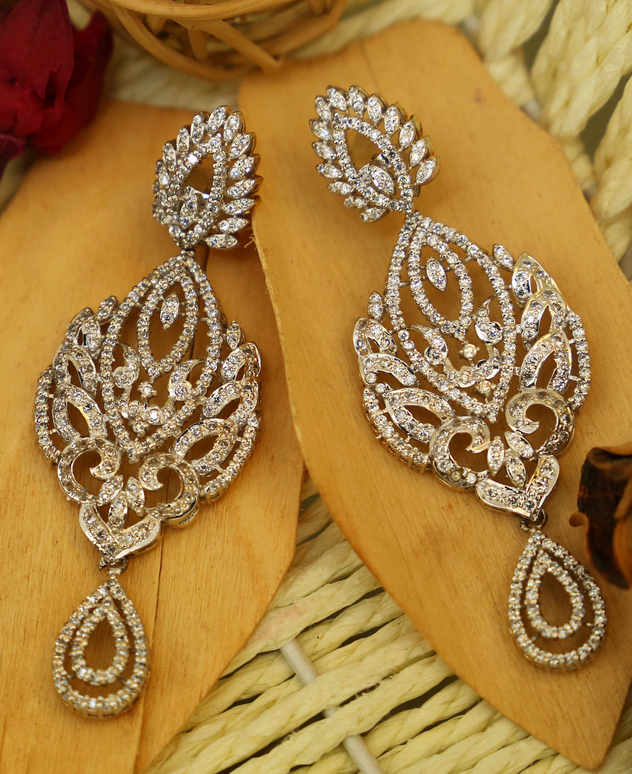 Zircon earrings