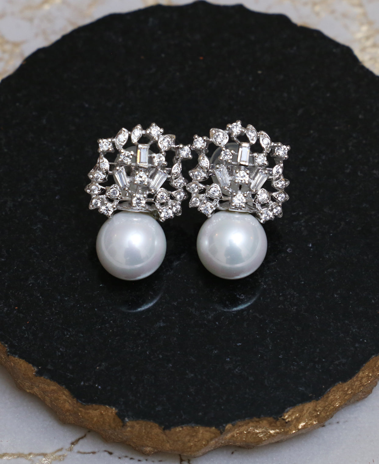 Zircon Pearl Eve Wear Tops