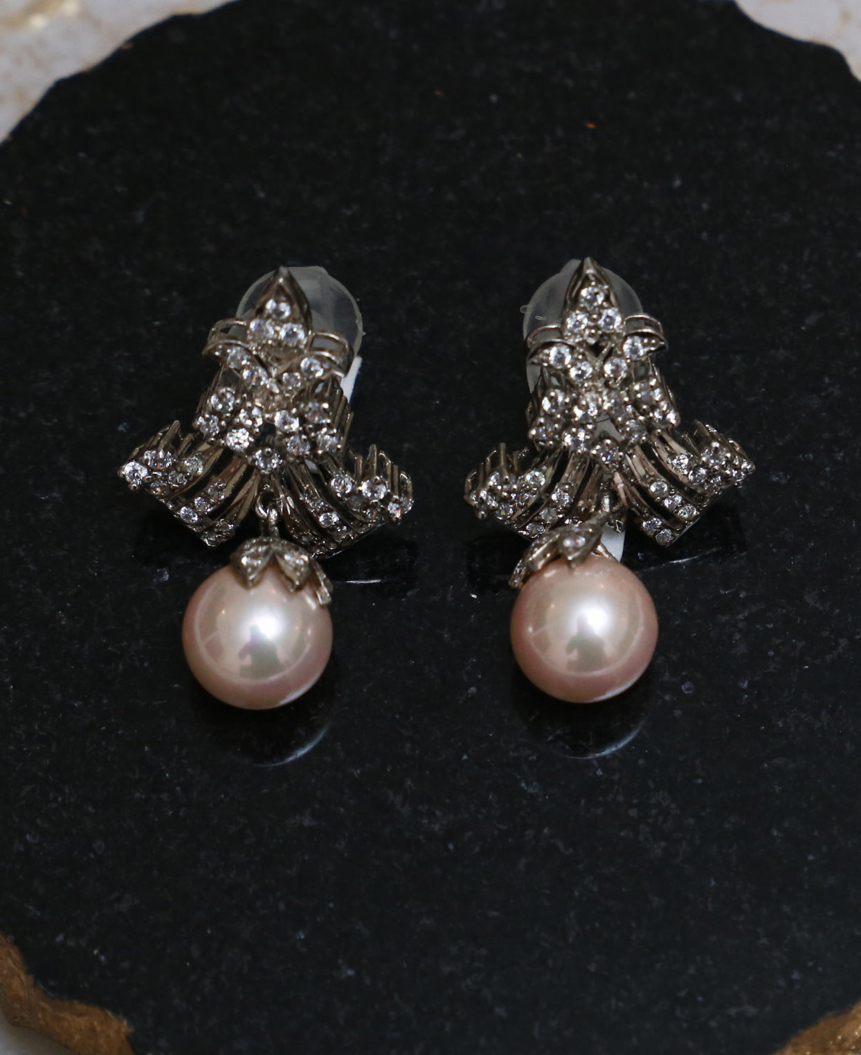 Zircon Pearl Eve Wear Tops 2