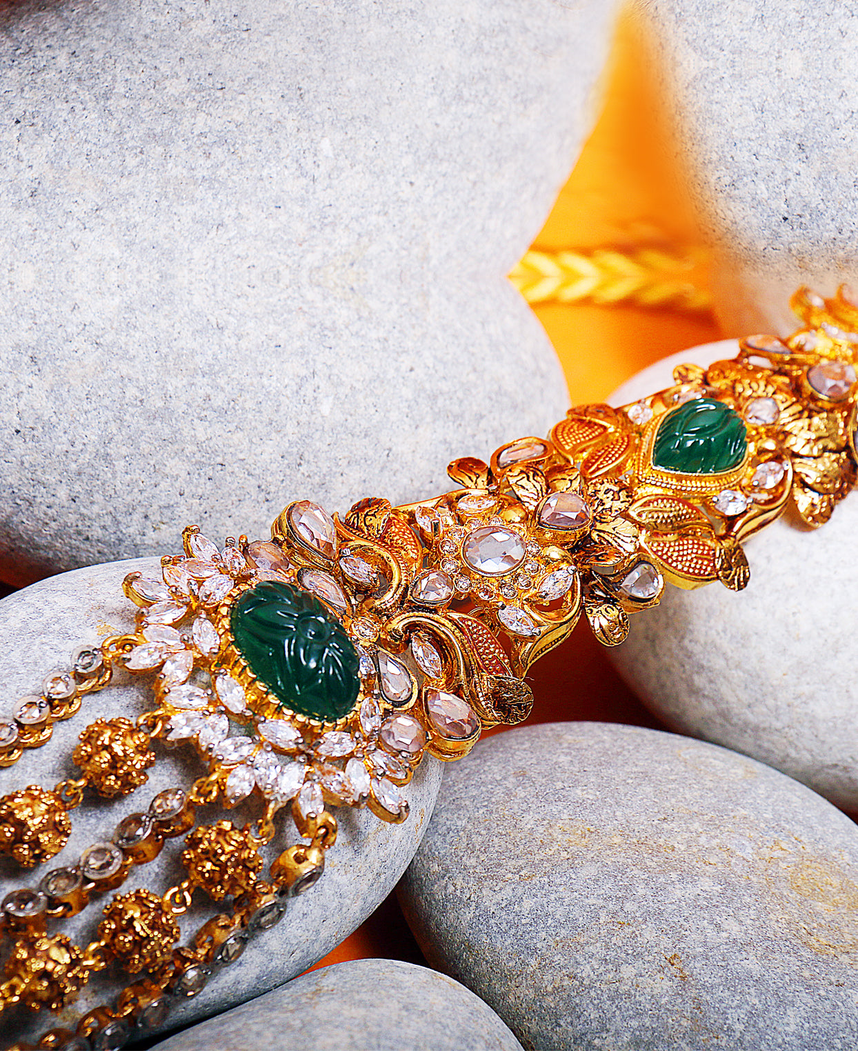 Texture Carving Emerald Mala