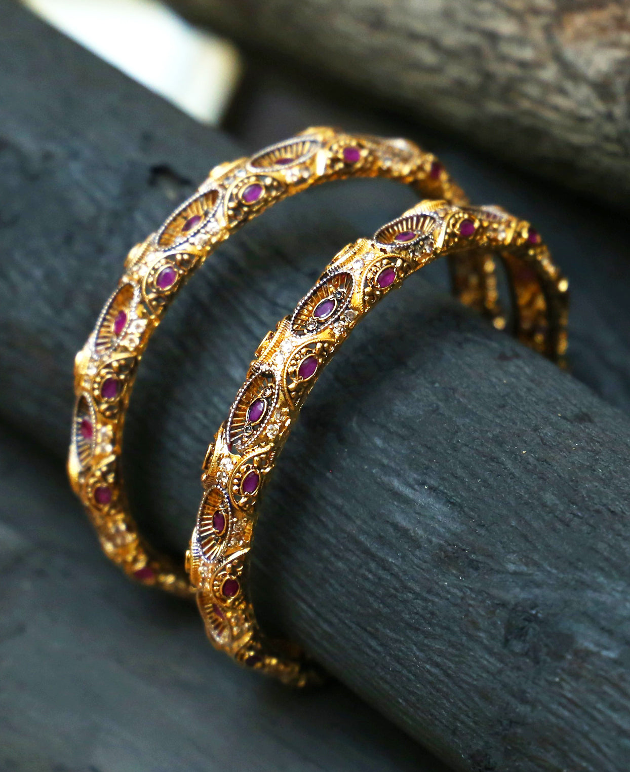 Ruby Filigree Eye Karai