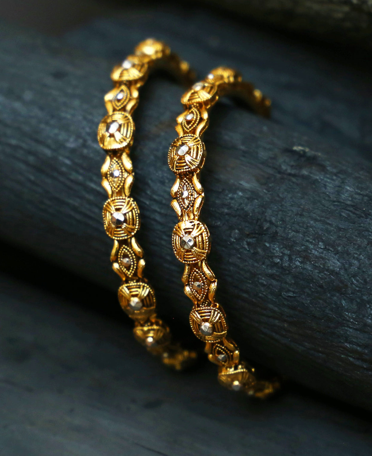 Antique Gold Silver Eye Karai