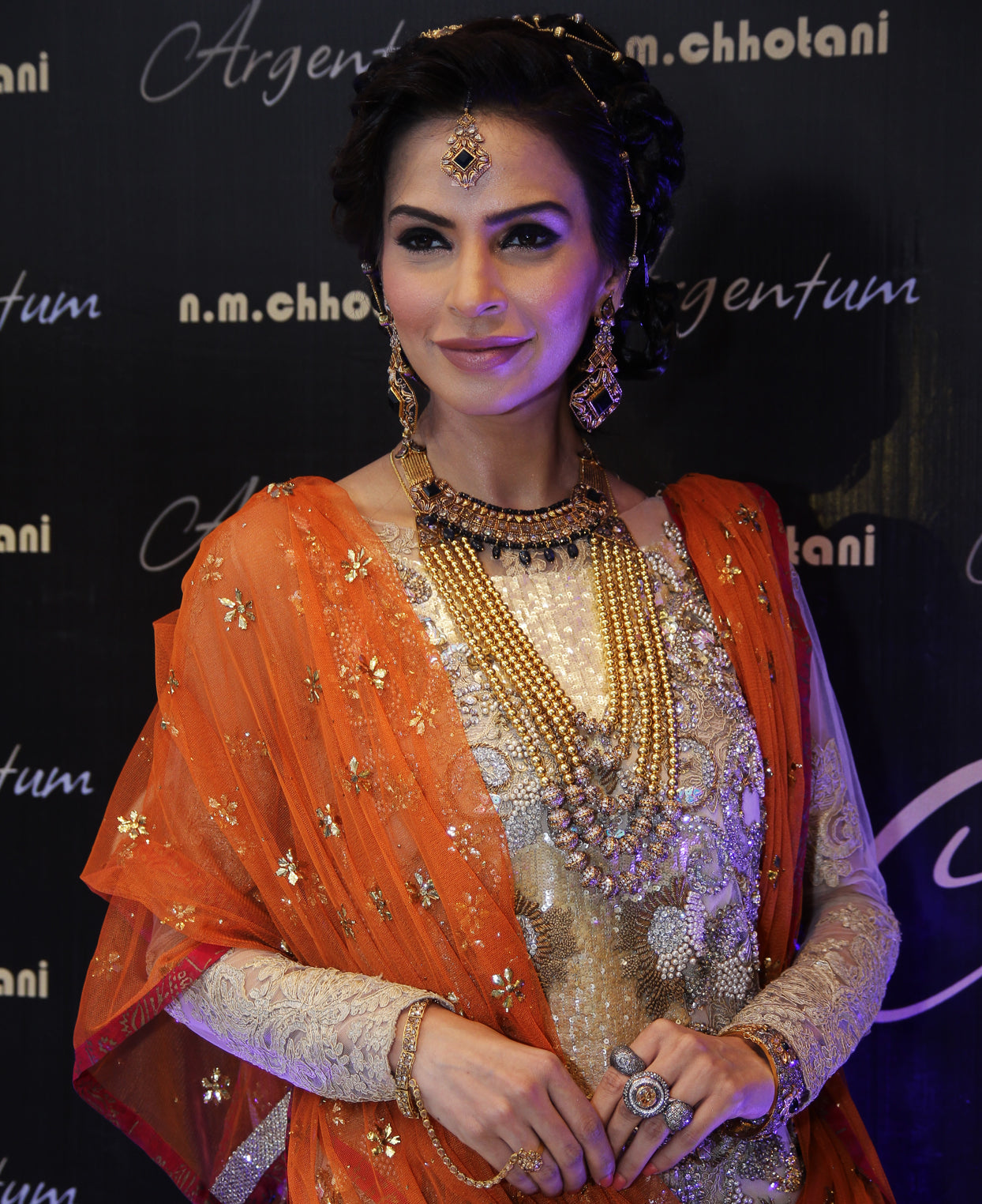 The Nargis - Sapphire Mesh-Like Chain Set