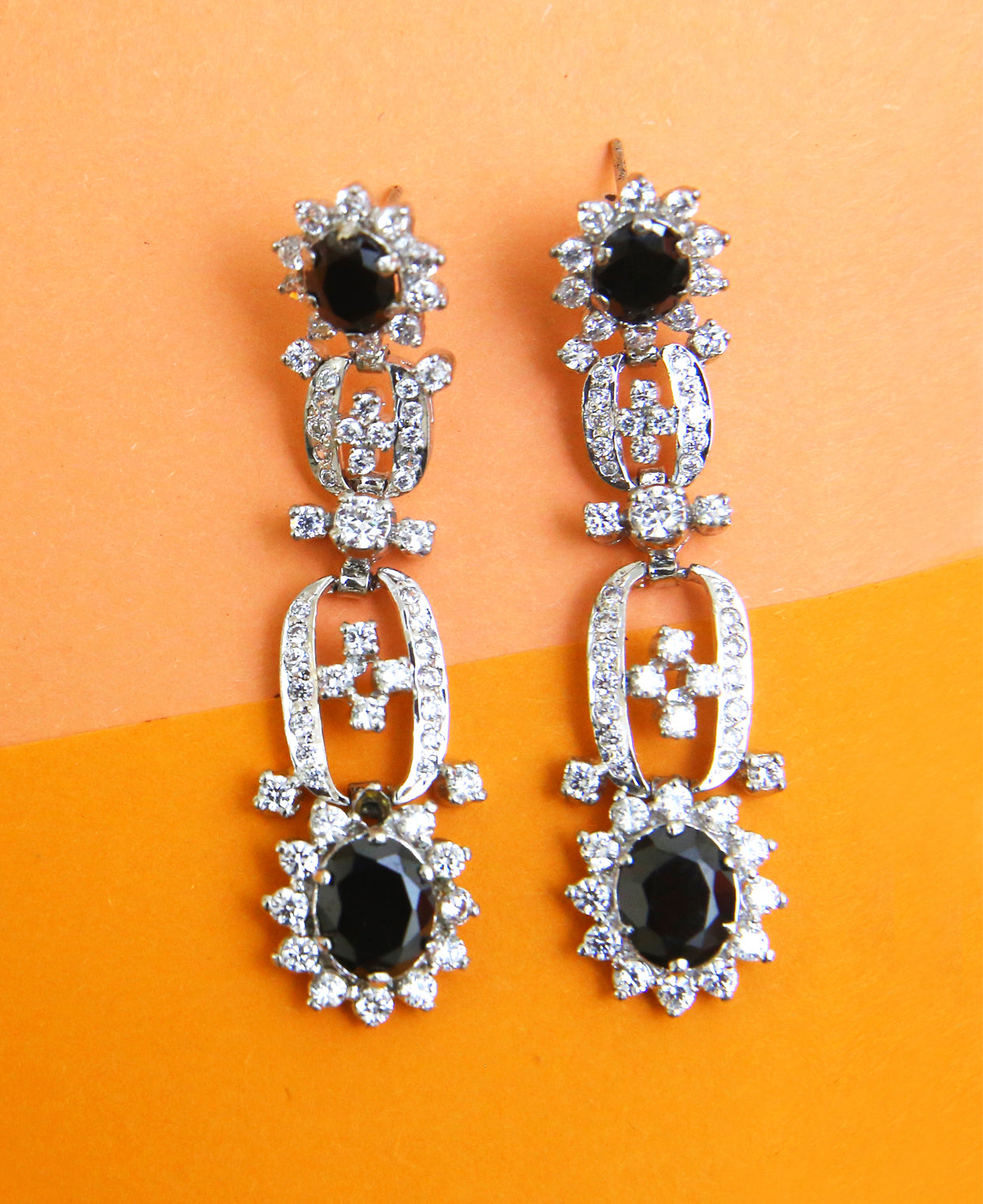 Black and white Sparkle