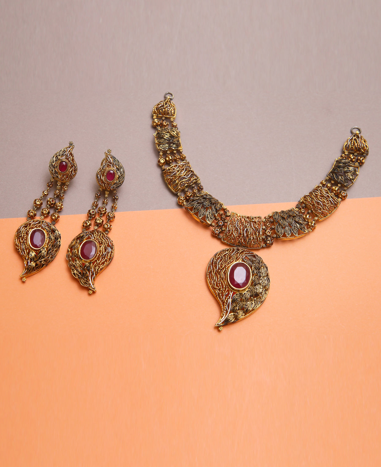 Wire Filigree Paisley Necklace Set