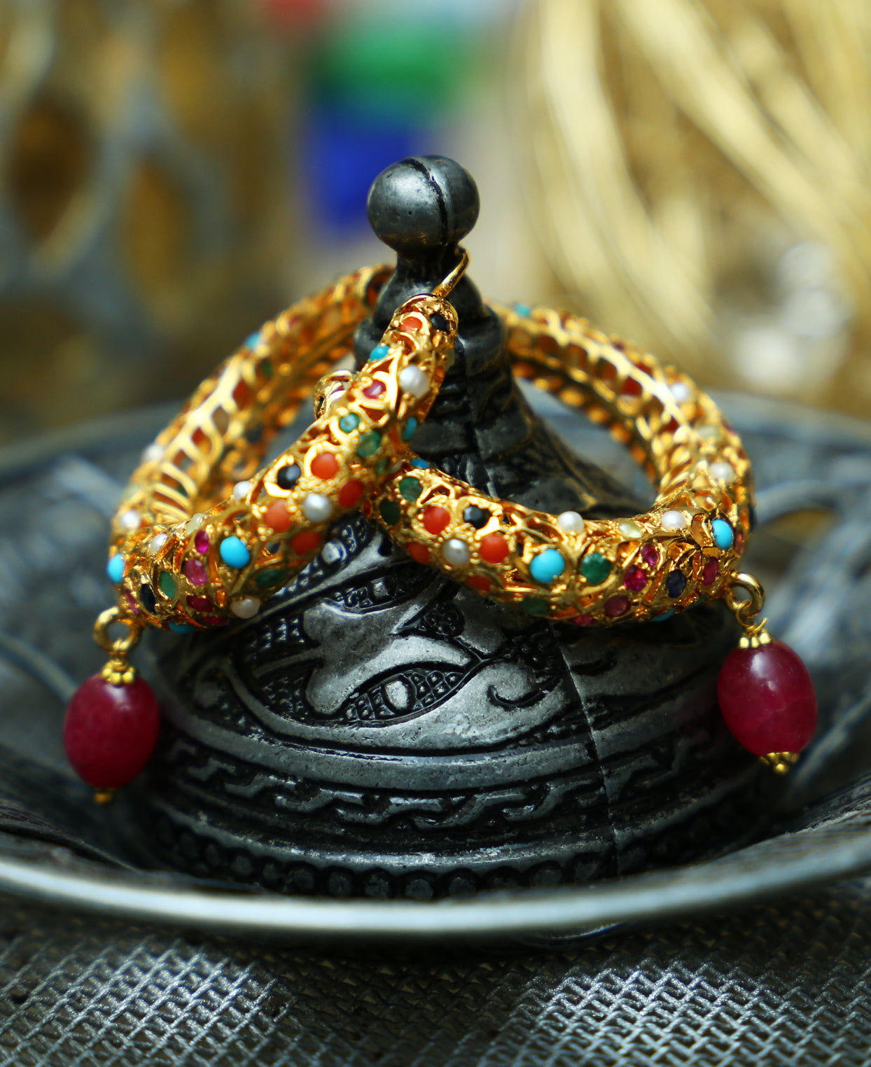 Hyderabadi Naurattan Pipe Balis