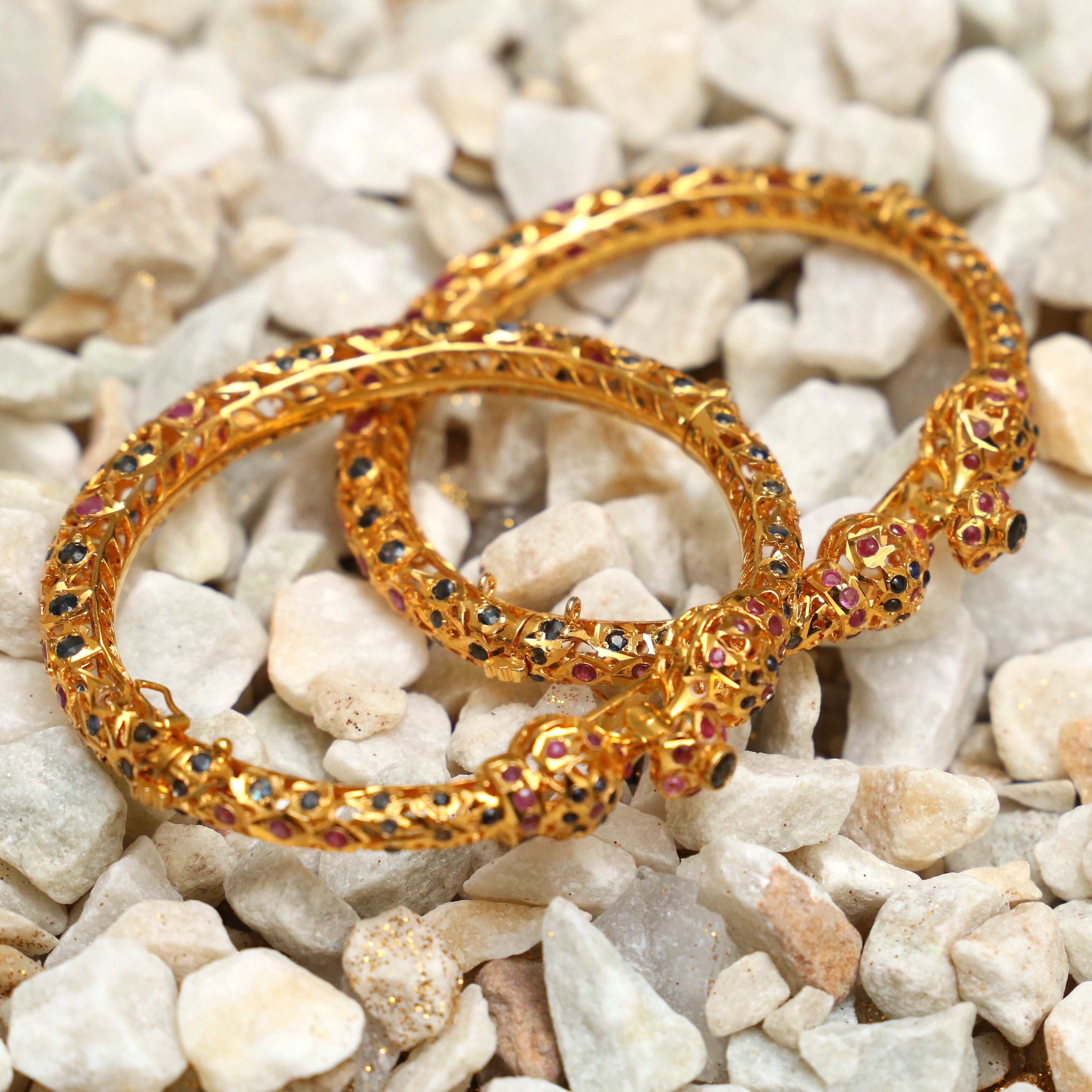 Ruby & Sapphire Traditional Karai