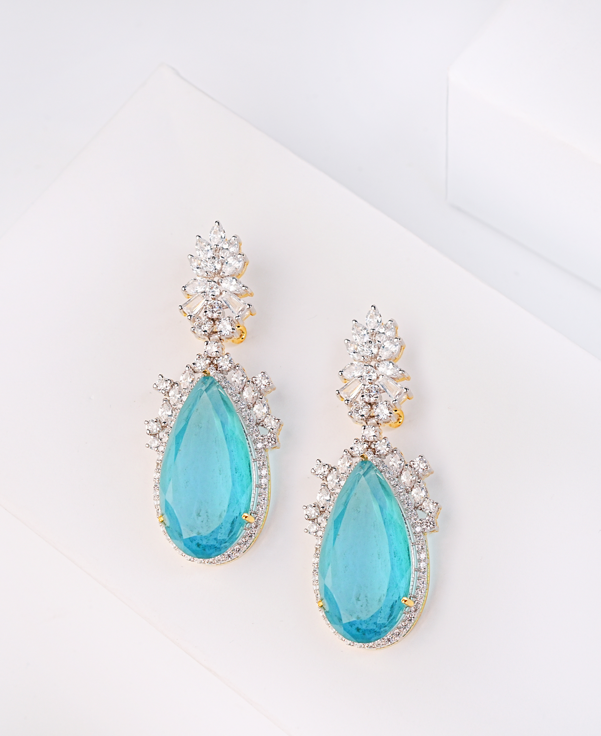 Aqua Celeste Drops