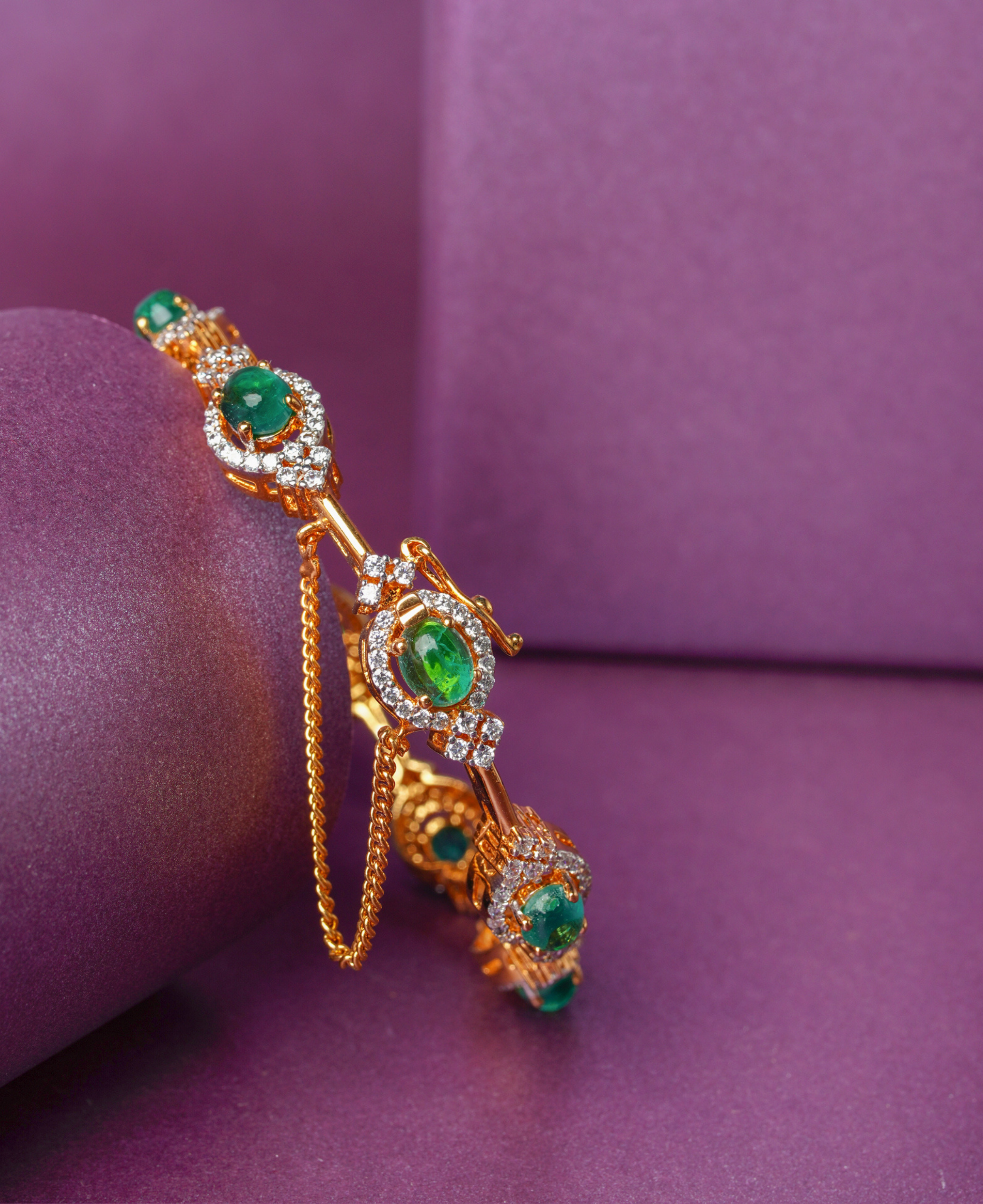 Royalty Emerald Kara