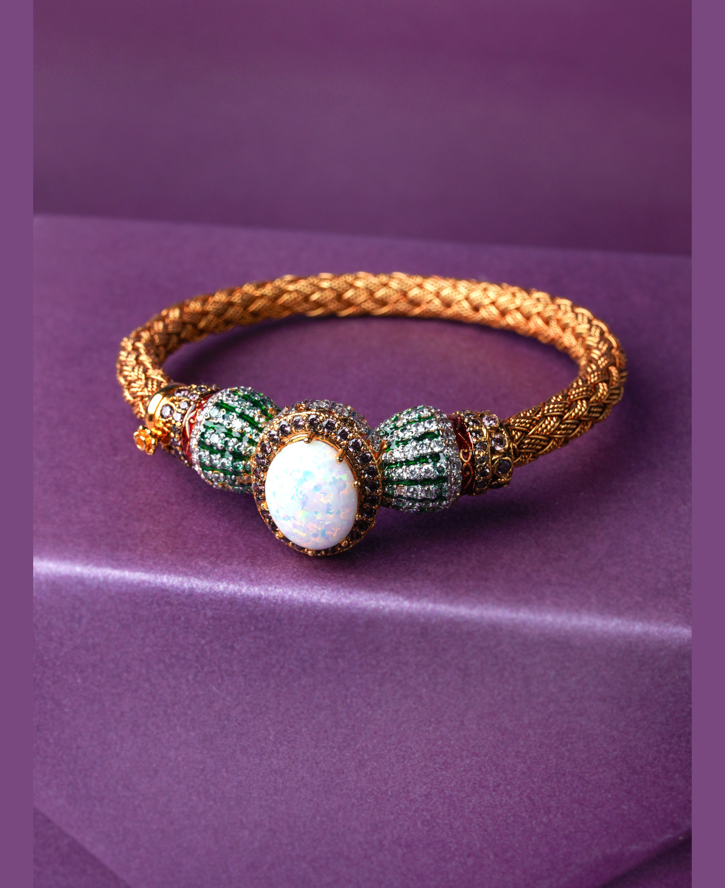 Mogra Opal Kara