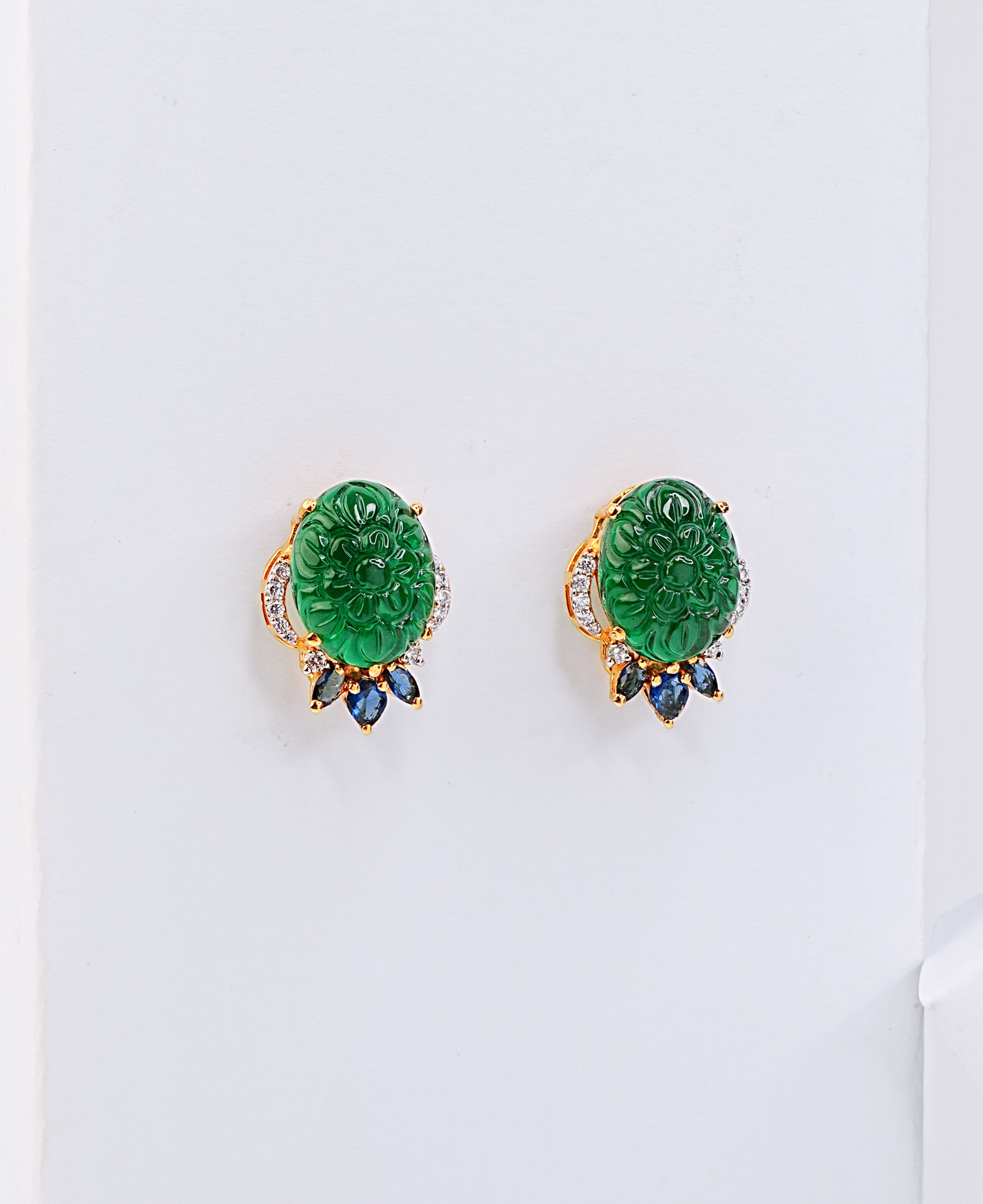 The Emerald Cameo Tops