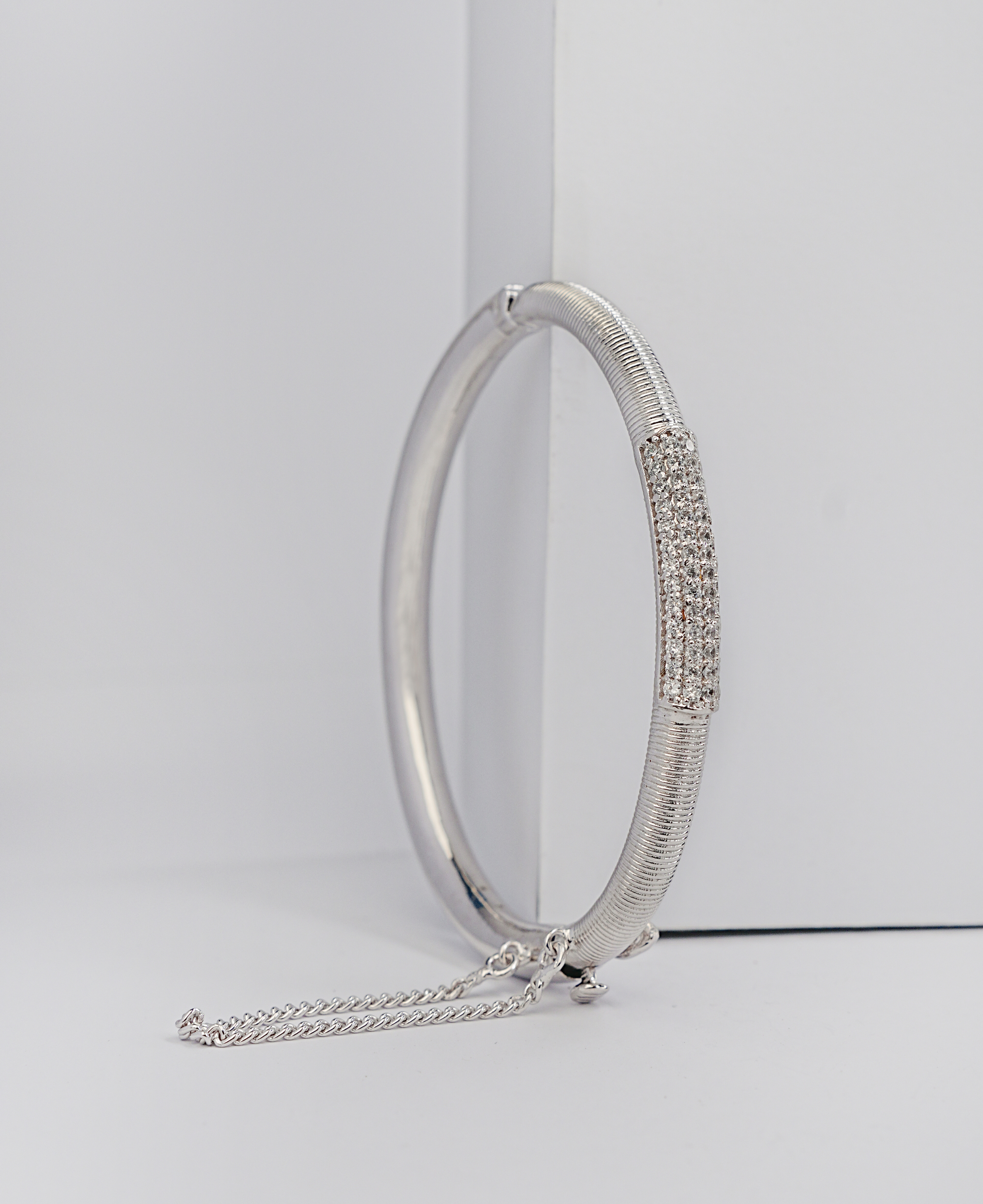 Silver Spun Kara