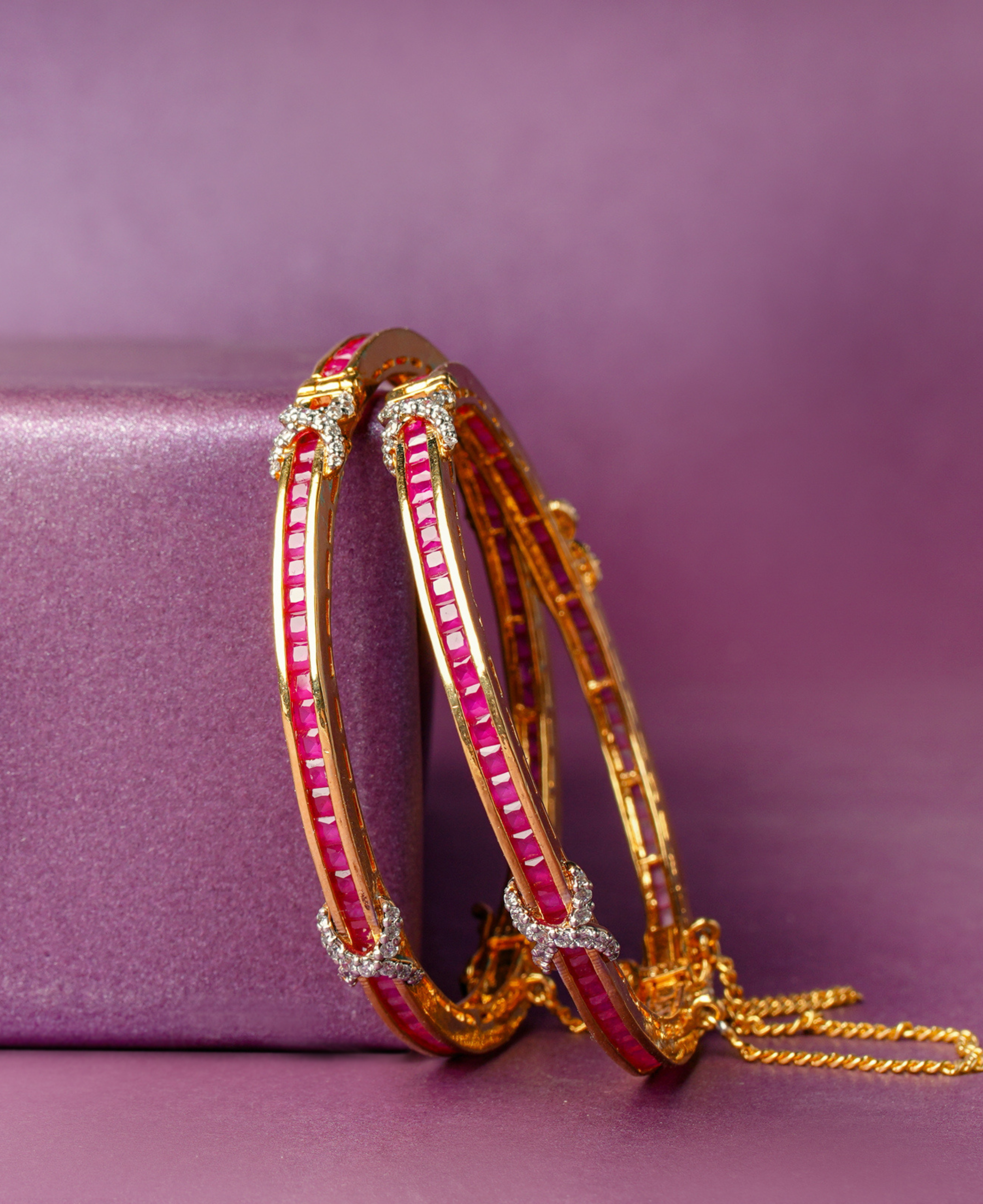 Ruby Channel Baguette Kara 2