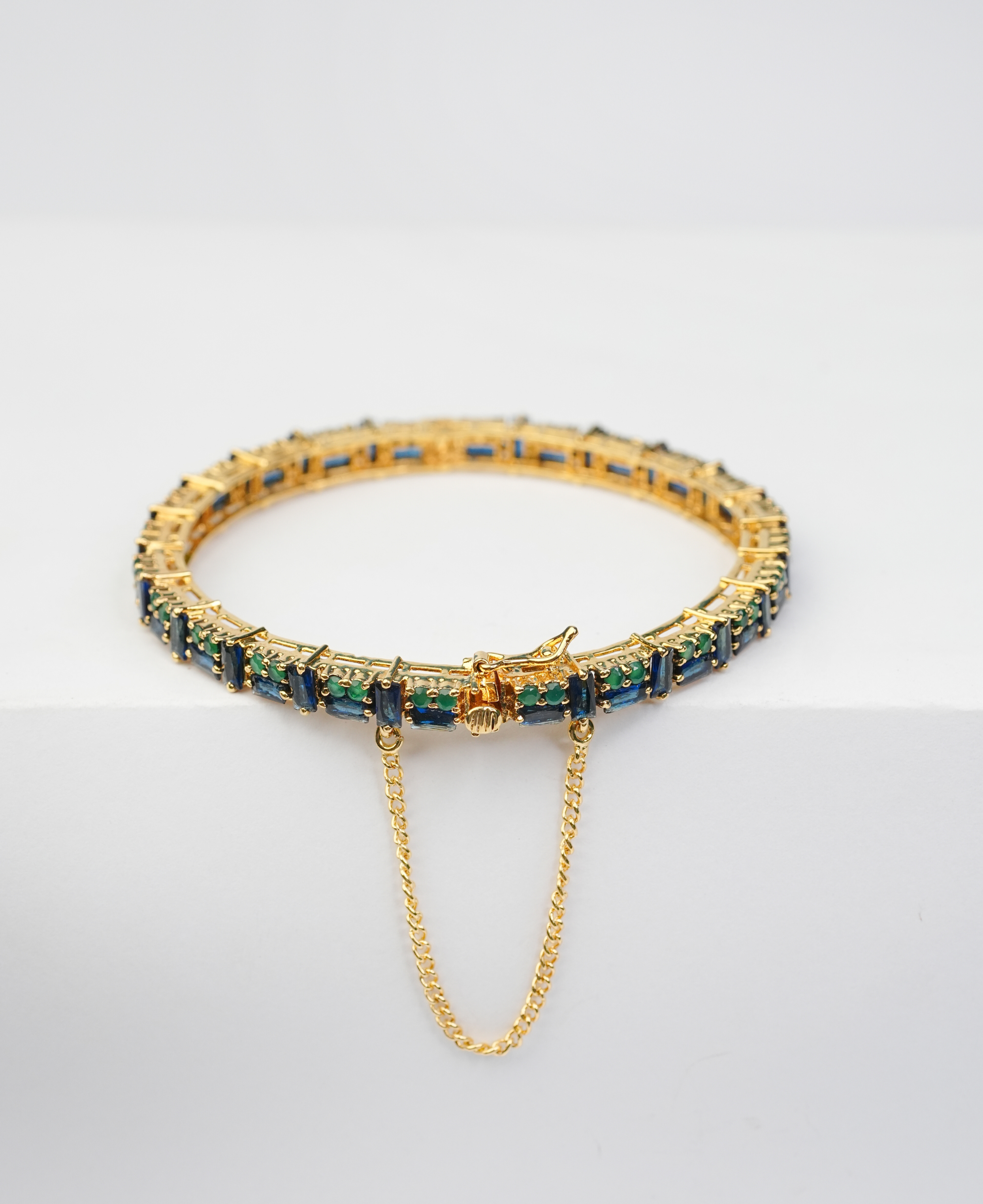 Neelzam Bangles