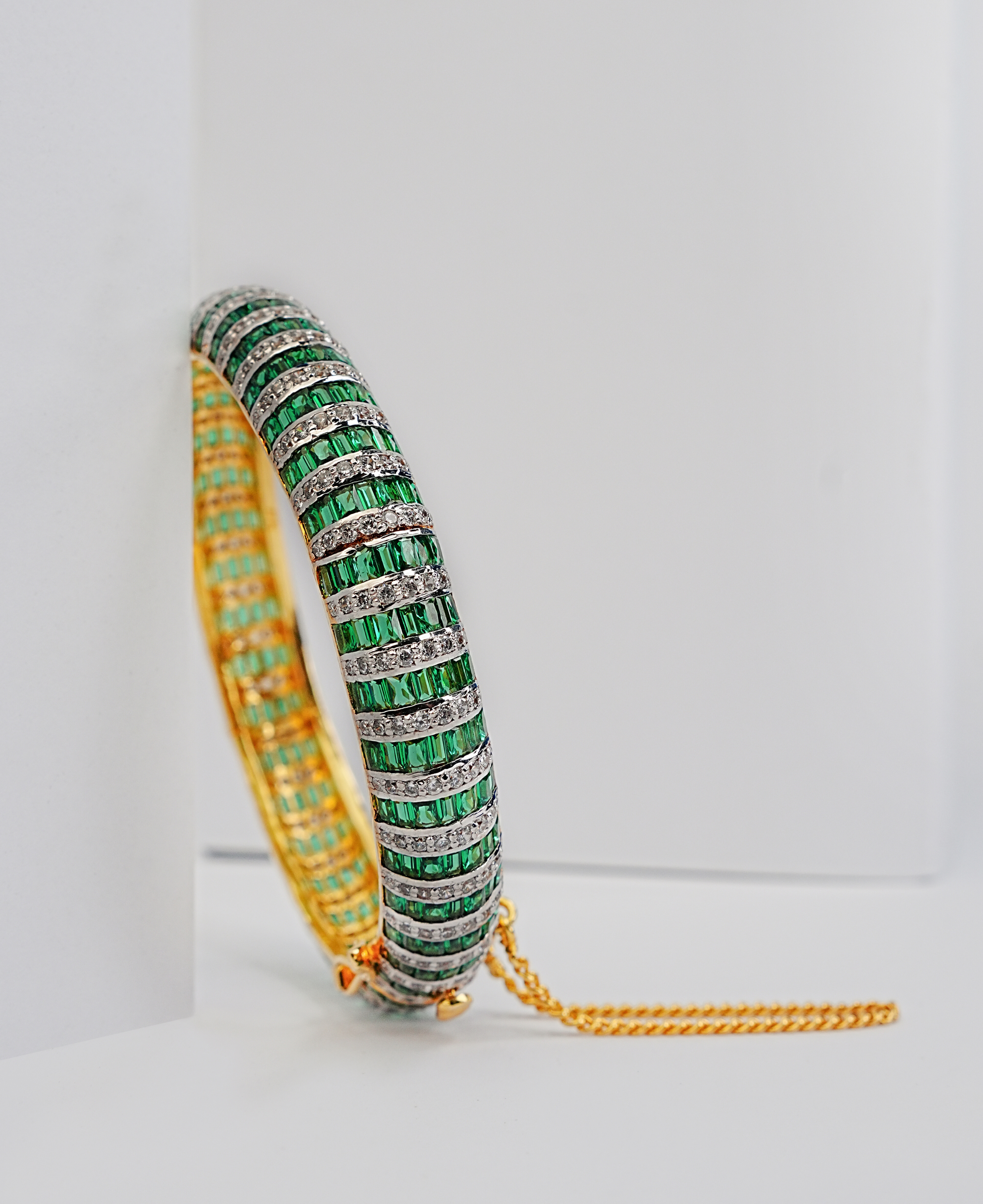 Emerald Channel Baguette Kara