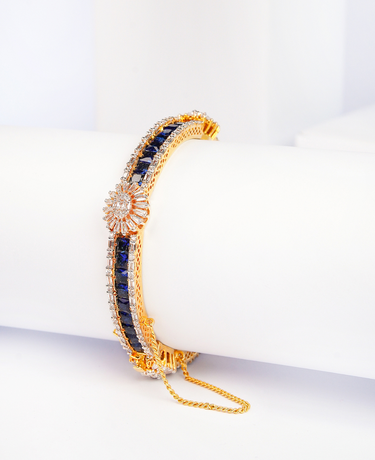 Sapphire Sunshine Kara