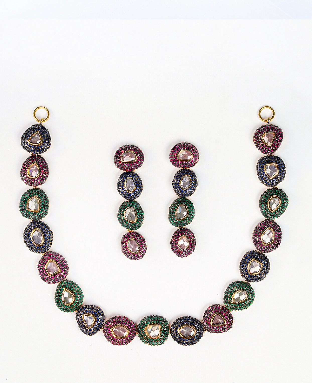 Tri Color Palli
