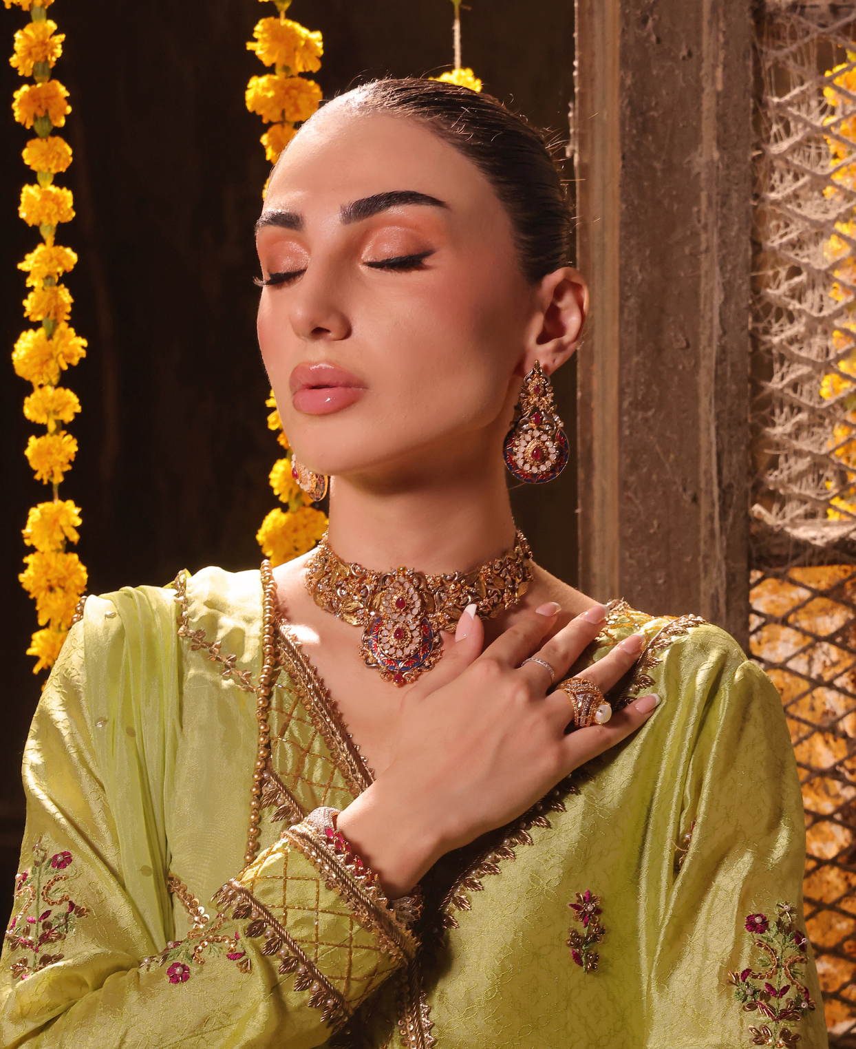 Shehnai Enamel Polki Set