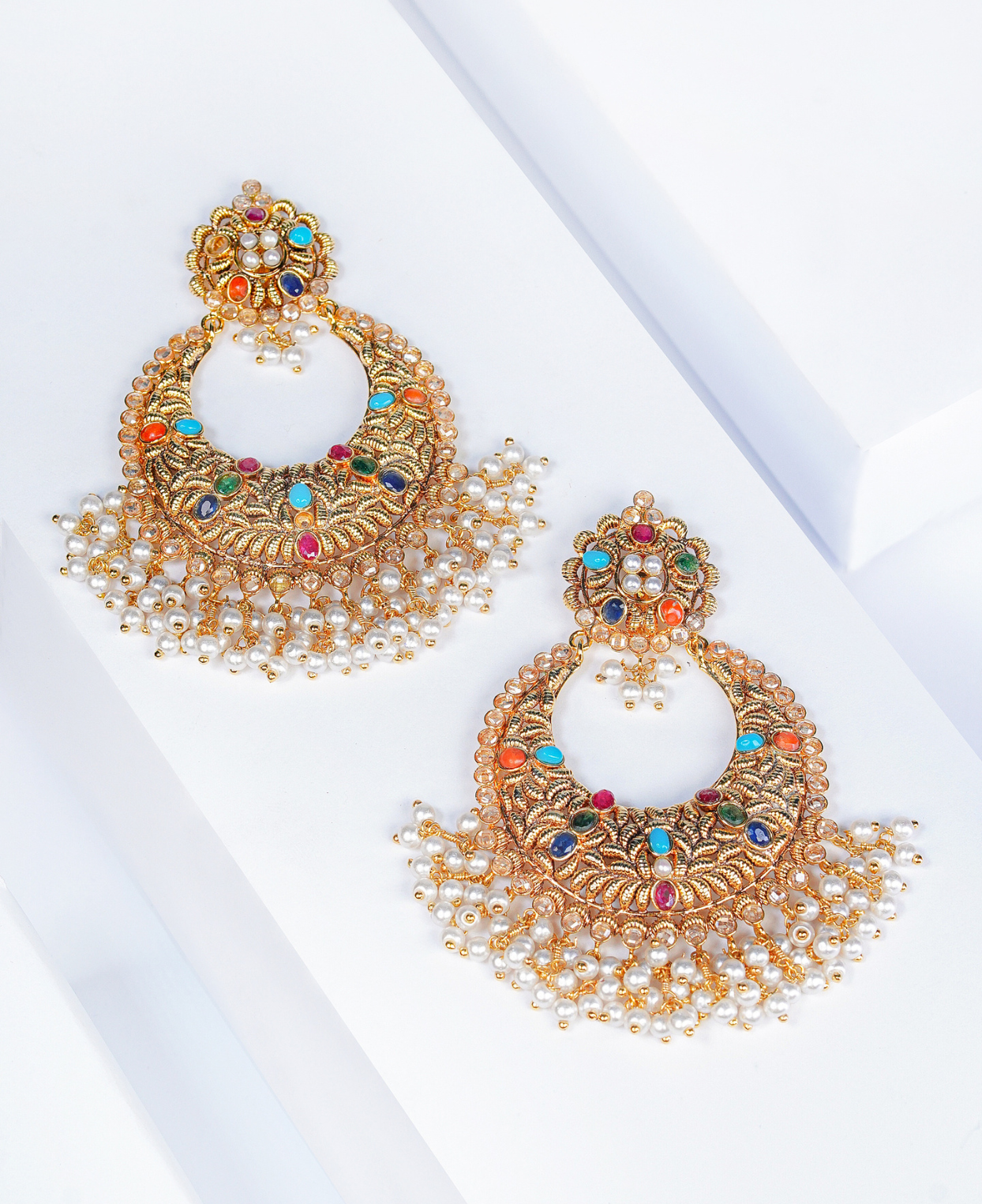 Naurattan Gold Like Balis