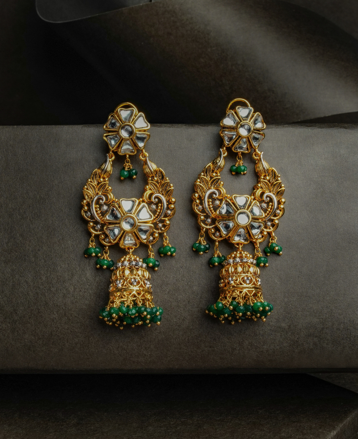 Kundan Katori Emerald Jhumka
