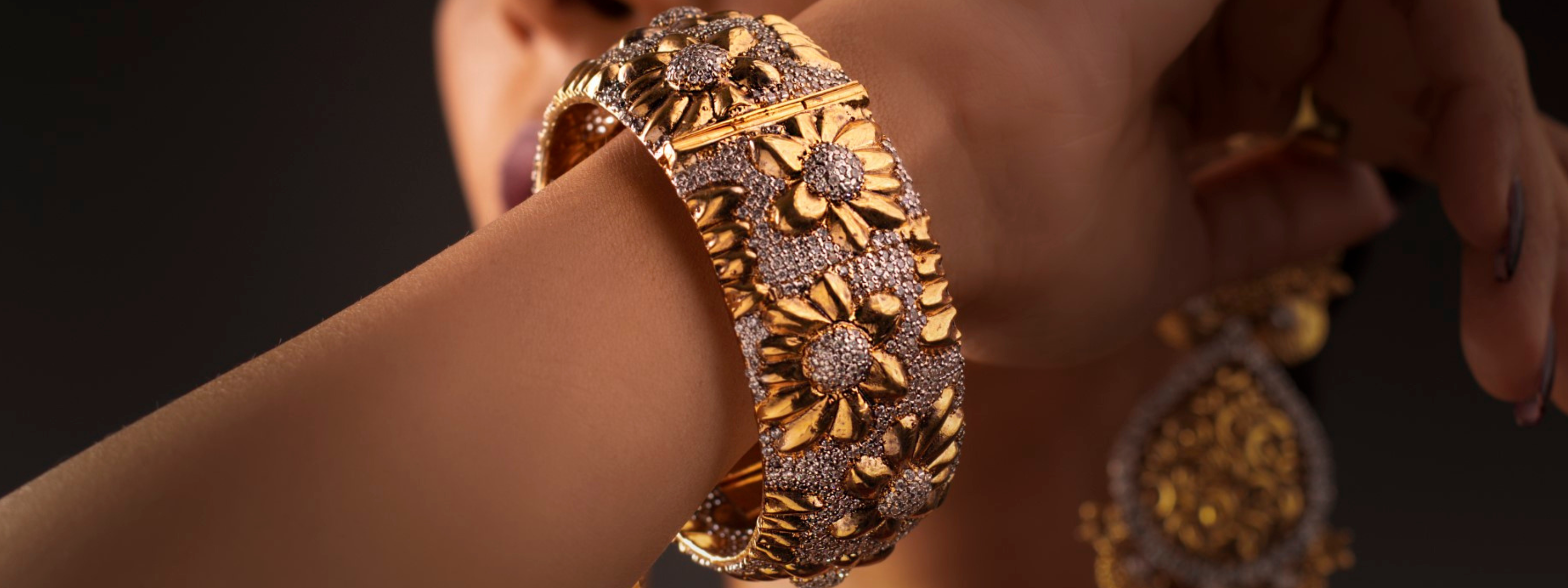 Chhotani 2025 jewellers designs