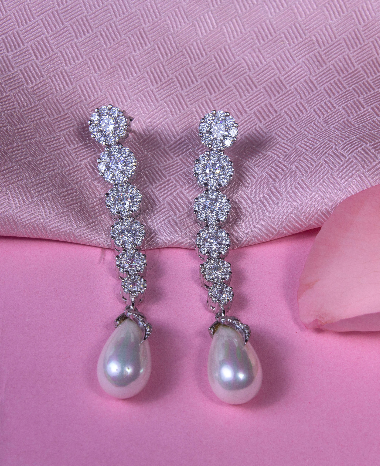 Silver Earrings with Dangling Shell pearls