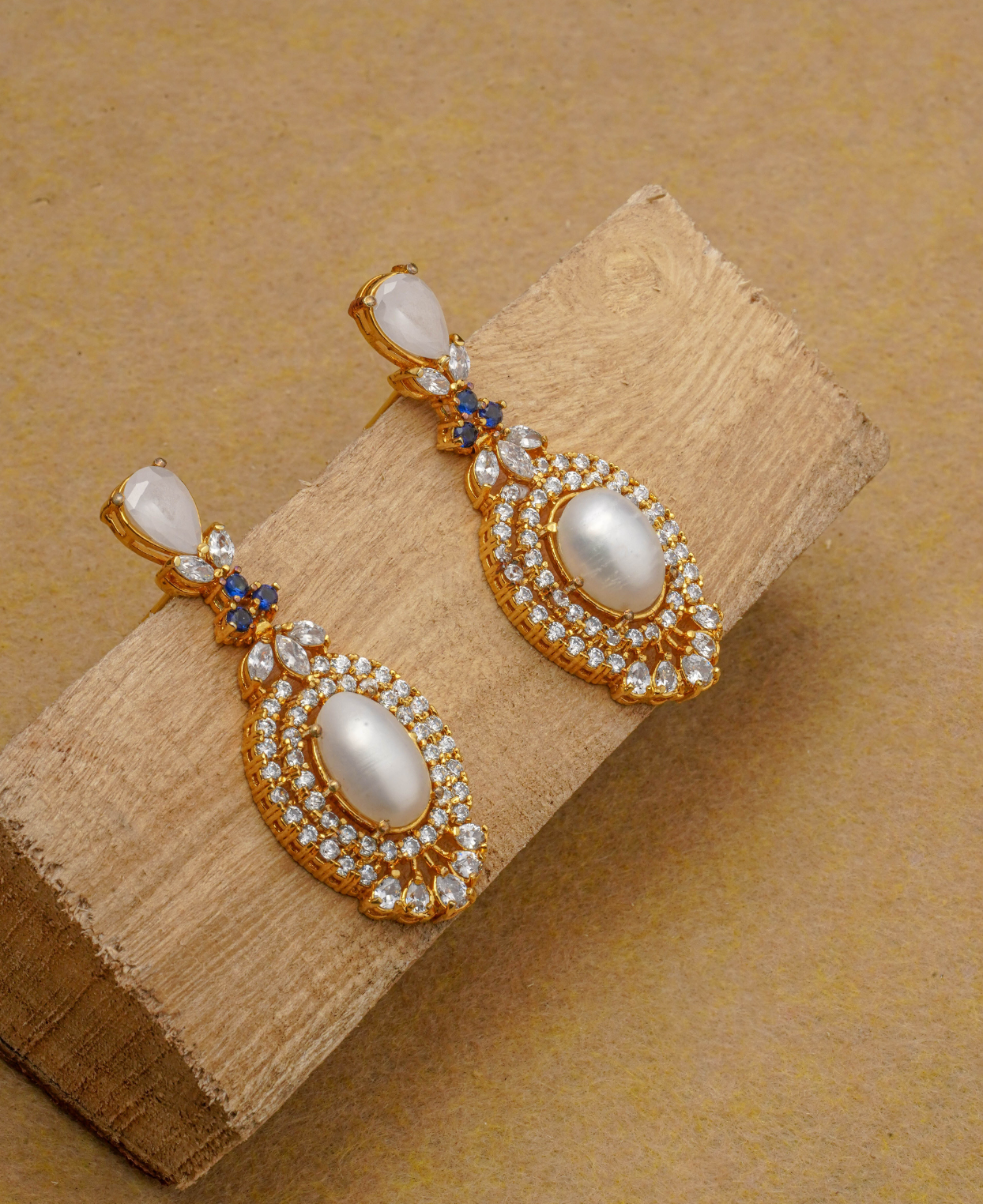 Milky ZS Earrings