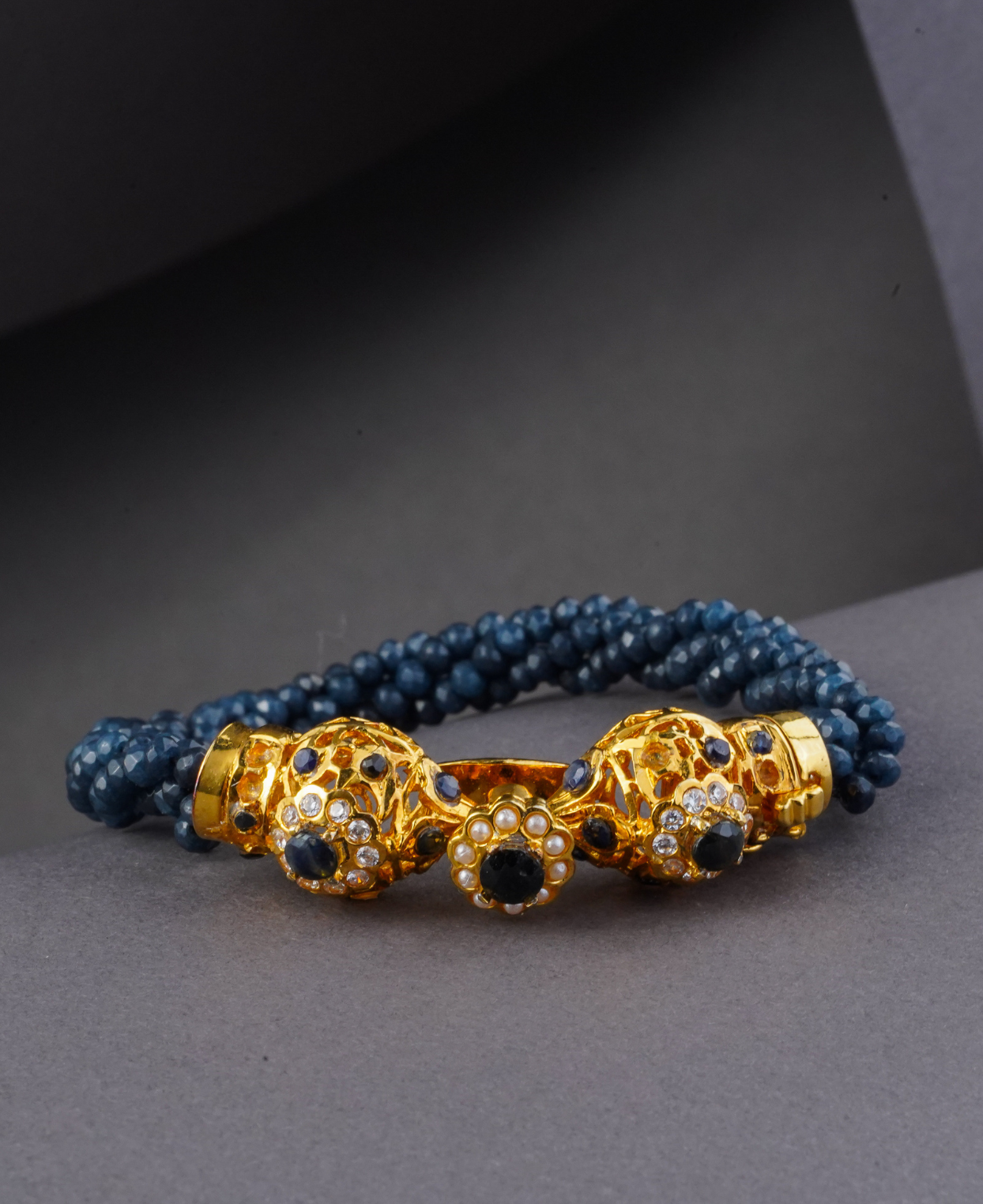 Sapphire Mogra Bracelet
