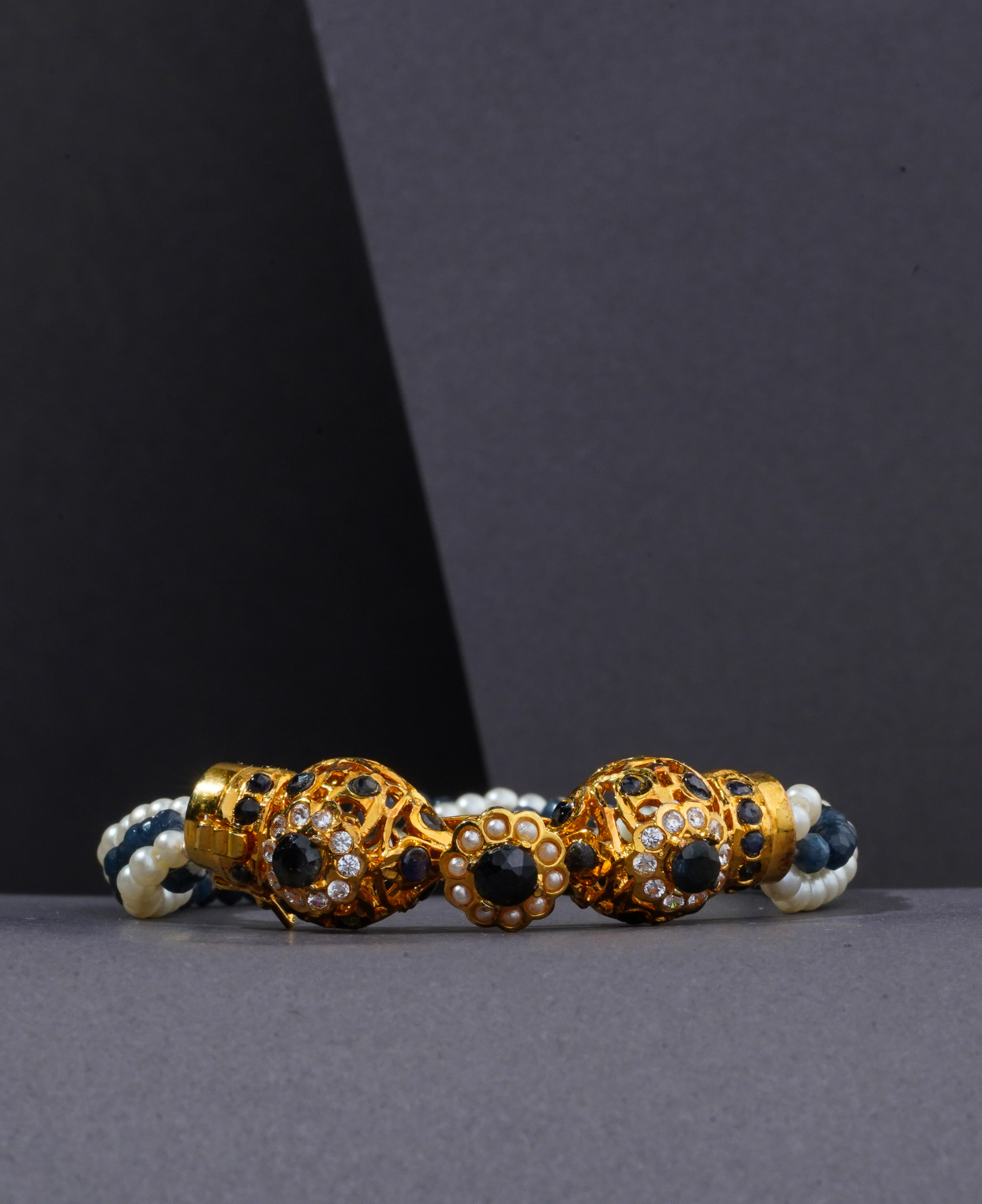 Sapphire & Pearl Mogra Bracelet